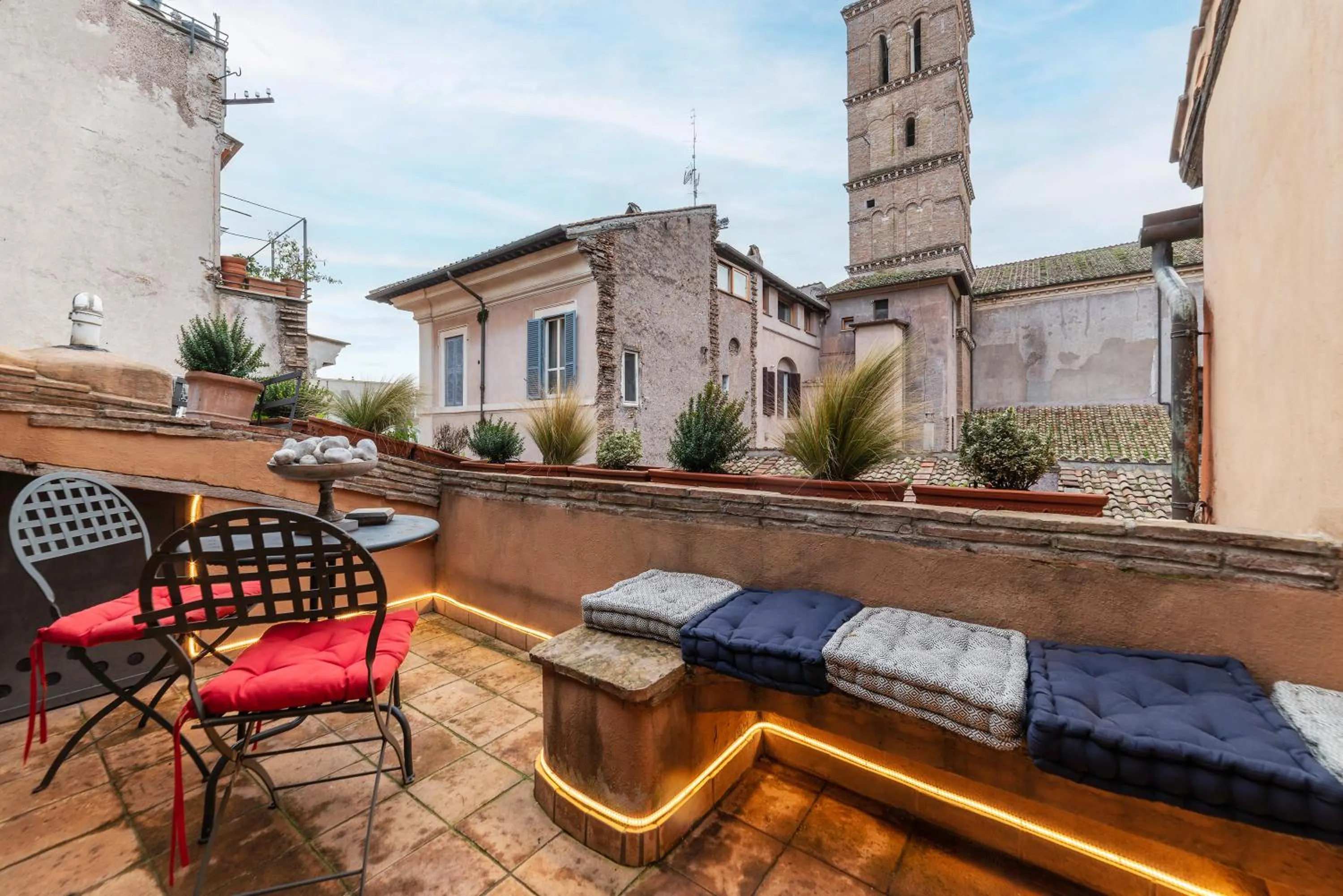 Balcony/Terrace in Luxury Trastevere