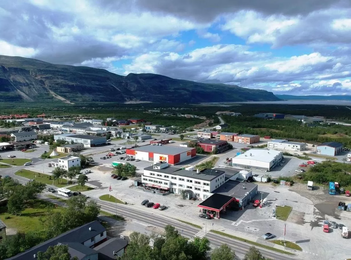 Property building in Verdde Hotel Lakselv