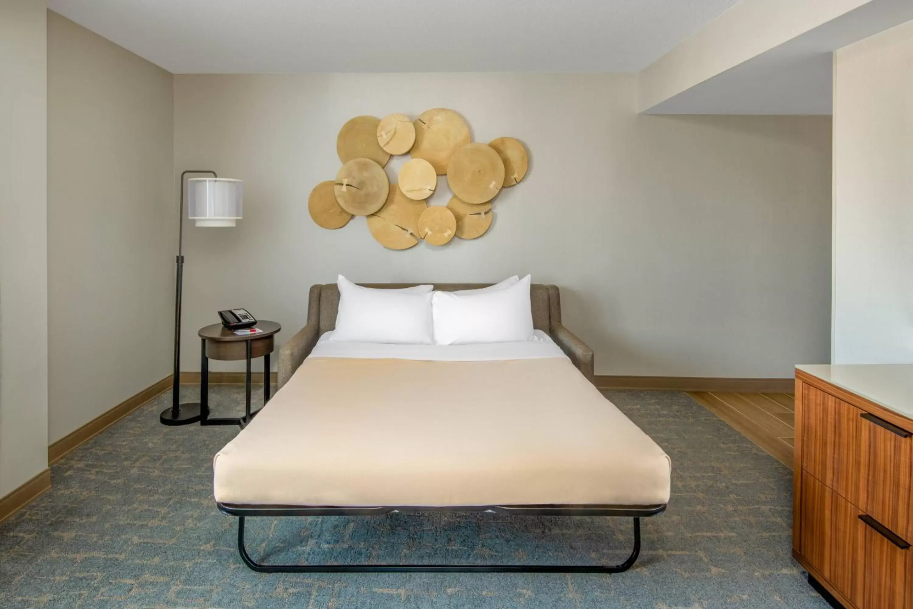 Concierge level, Suite, 1 King, Sofa bed in Madison Marriott West Concierge level, Suite, 1 King, Sofa bed in Madison Marriott West