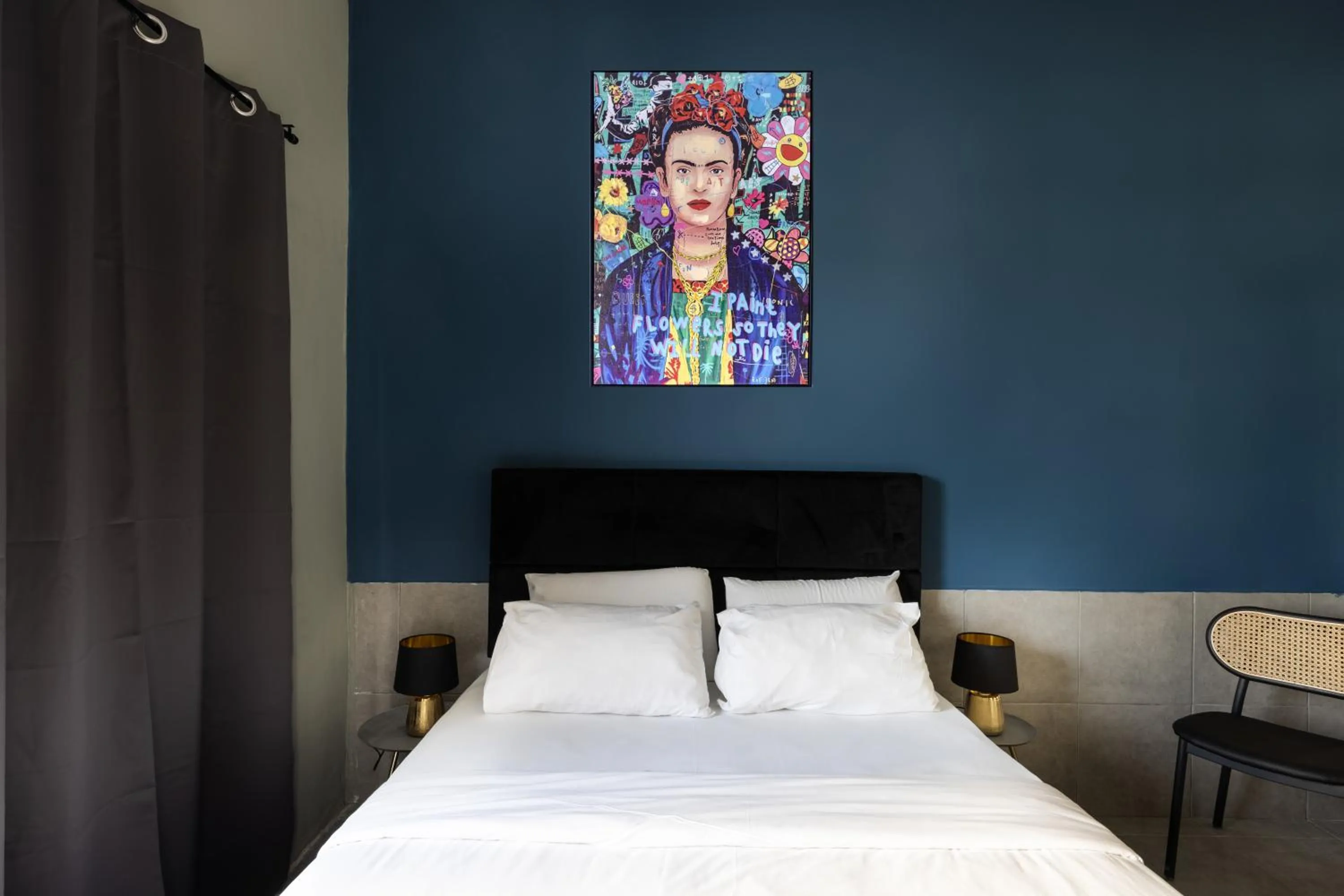 Bed in Liber Tel Aviv Sea Shore Suites BY RAPHAEL HOTELS