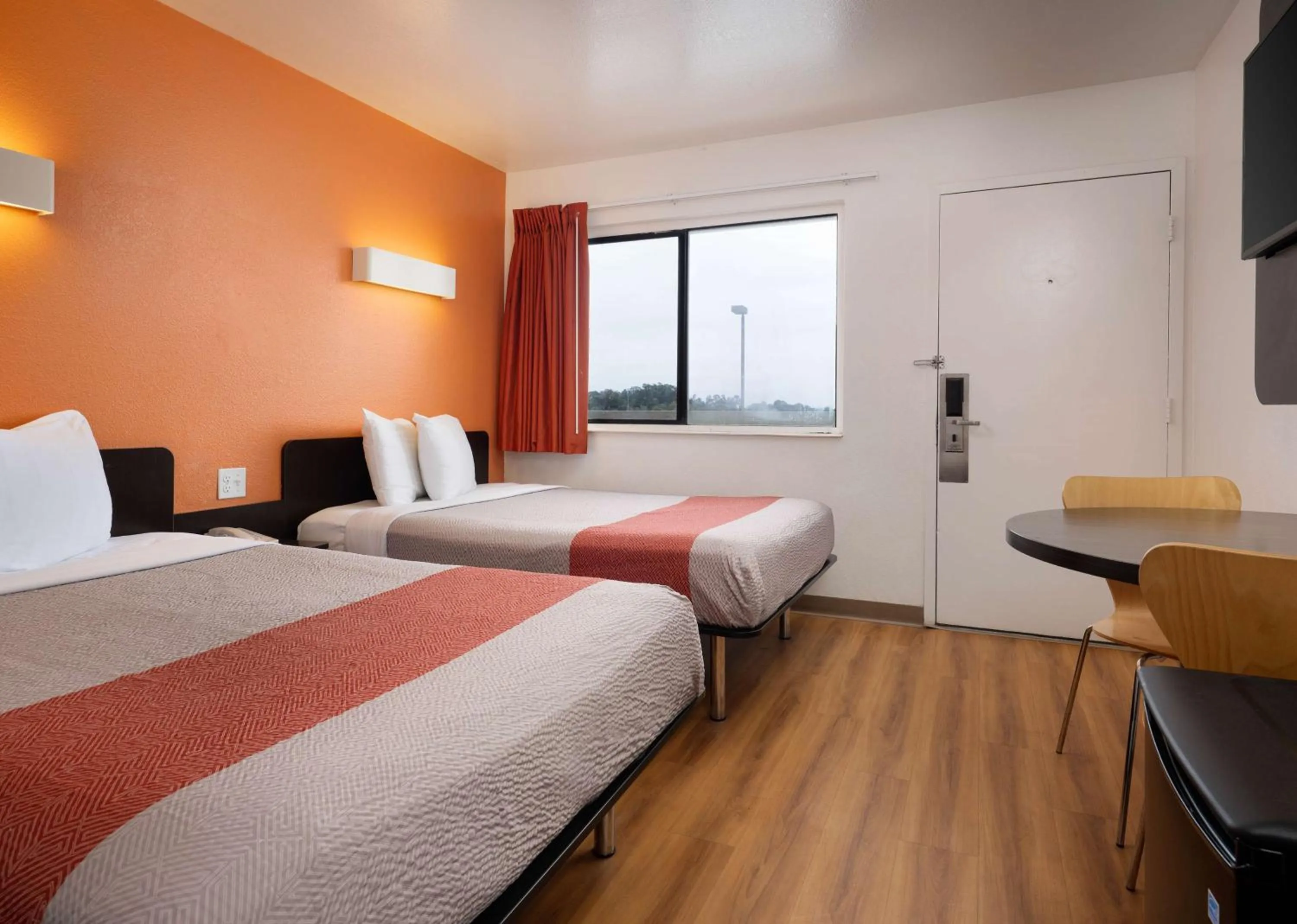 Beach, Bed in Motel 6-Pismo Beach, CA