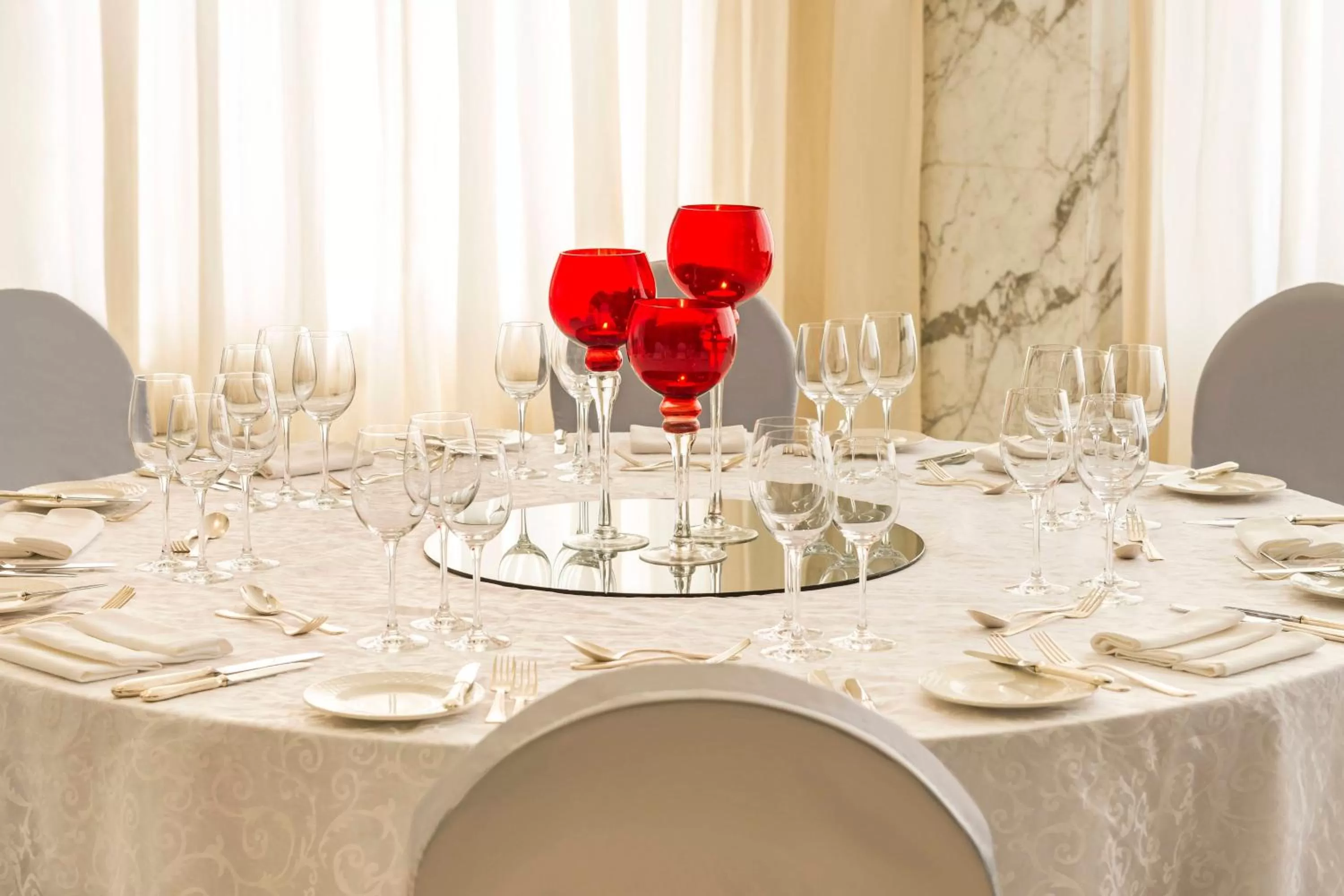 Meeting/conference room in Le Méridien Dubai Hotel & Conference Centre