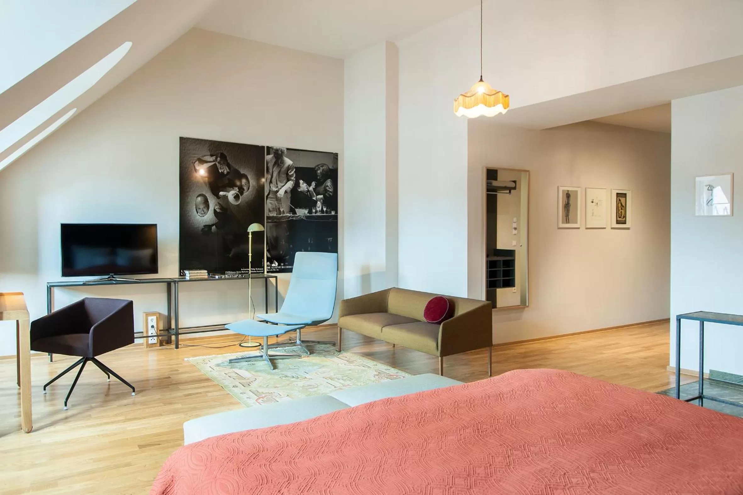 Photo of the whole room in Emmerich Hotel Görlitz