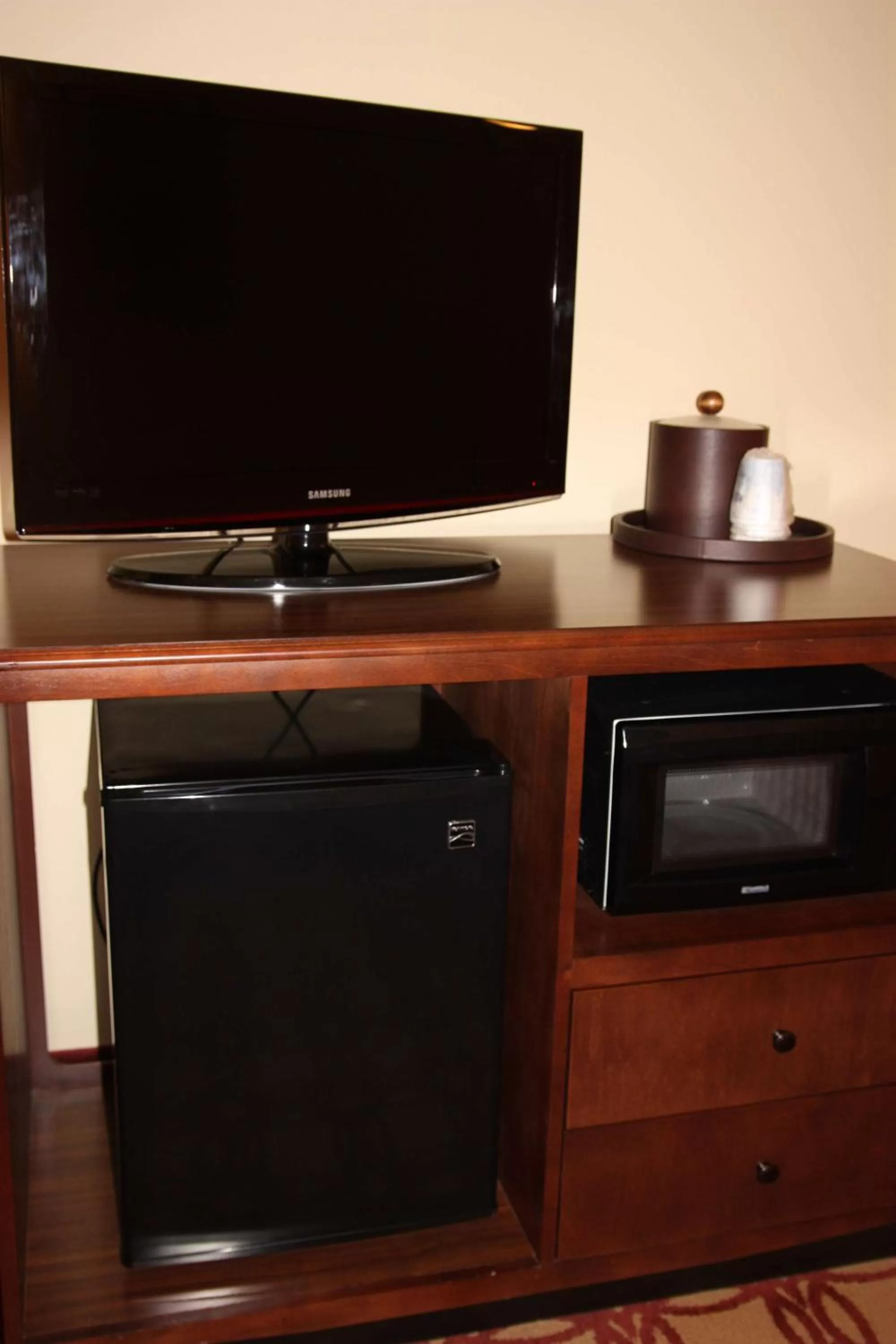 Kitchen or kitchenette in Hampton Inn & Suites Wiggins