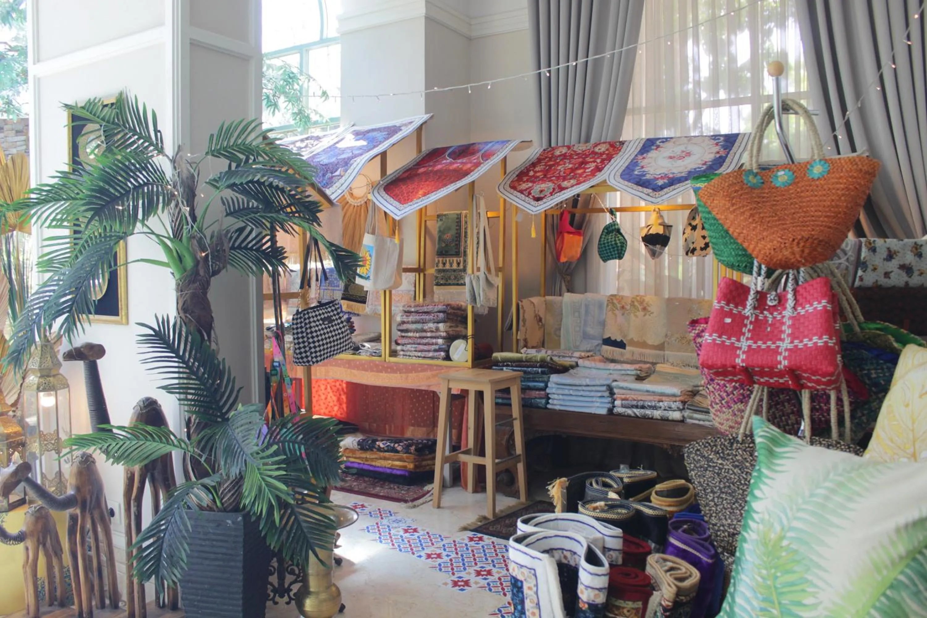 Lobby or reception in Noor Hotel