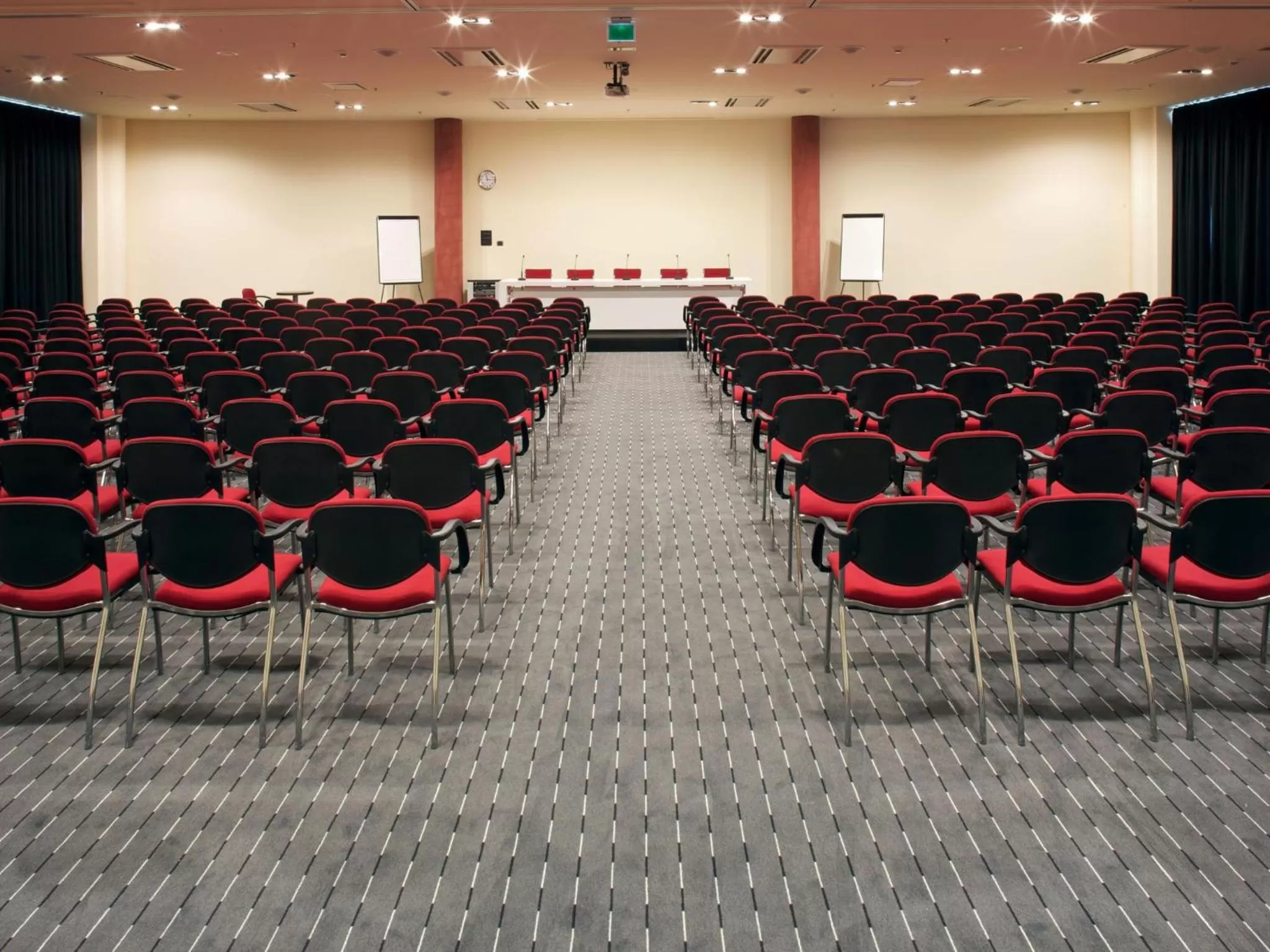 Business facilities in Grand Hotel Mattei