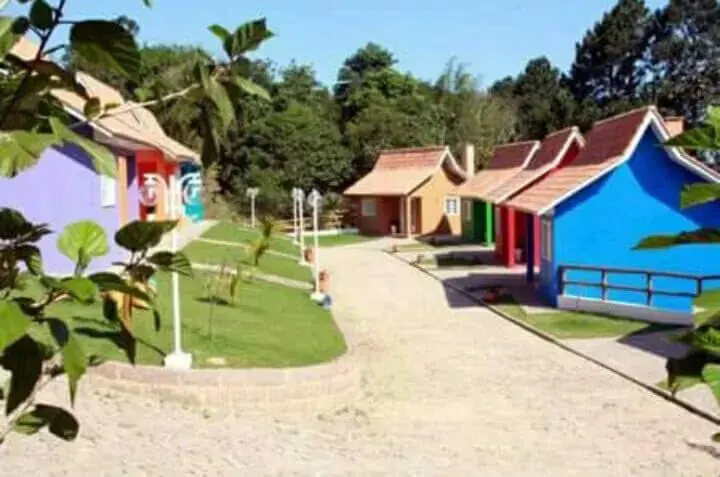 Deluxe Bungalow in Pousada Vale Dos Figos Deluxe Bungalow in Pousada Vale Dos Figos