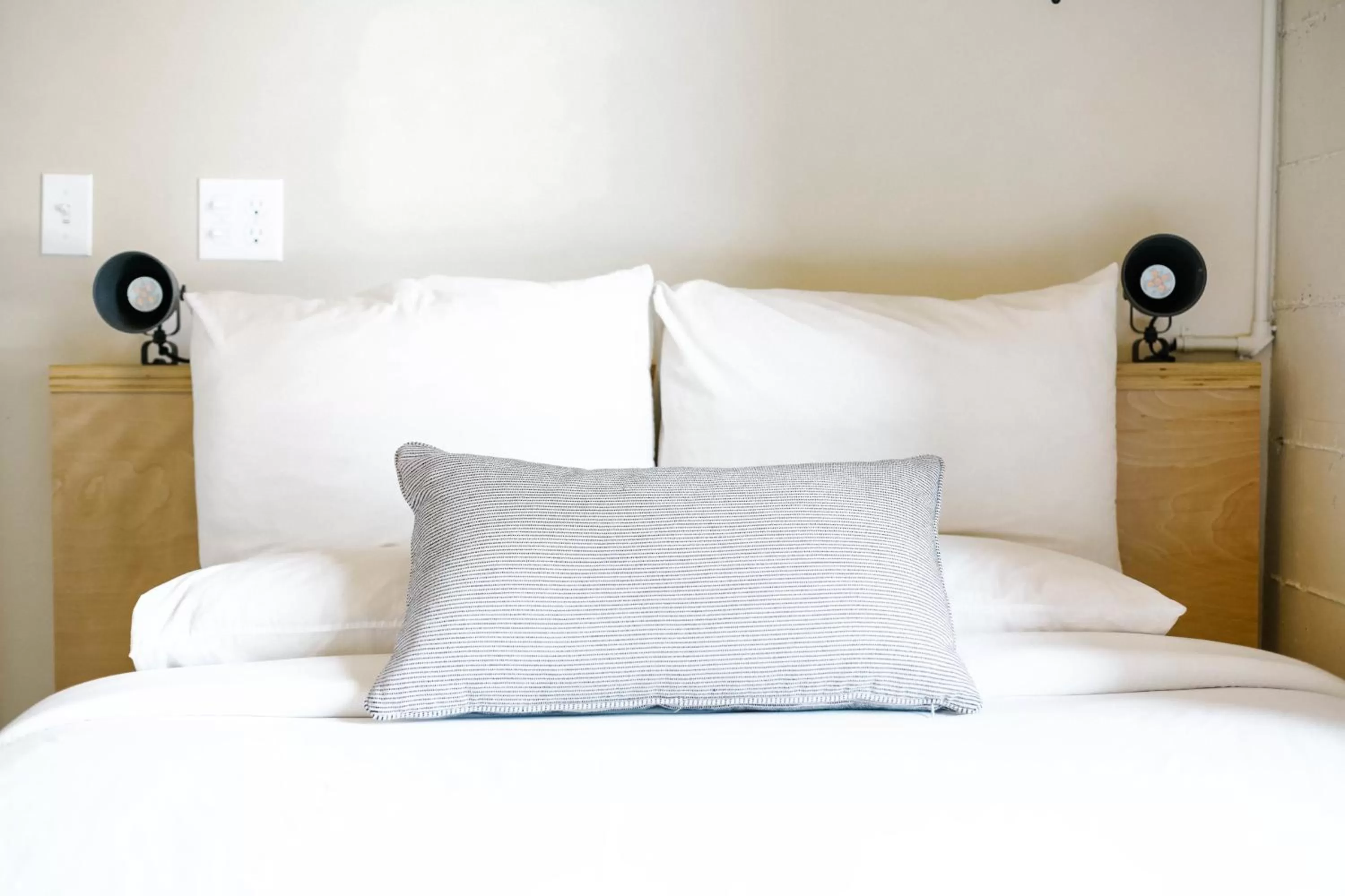 Spring, Bed in The Society Hotel