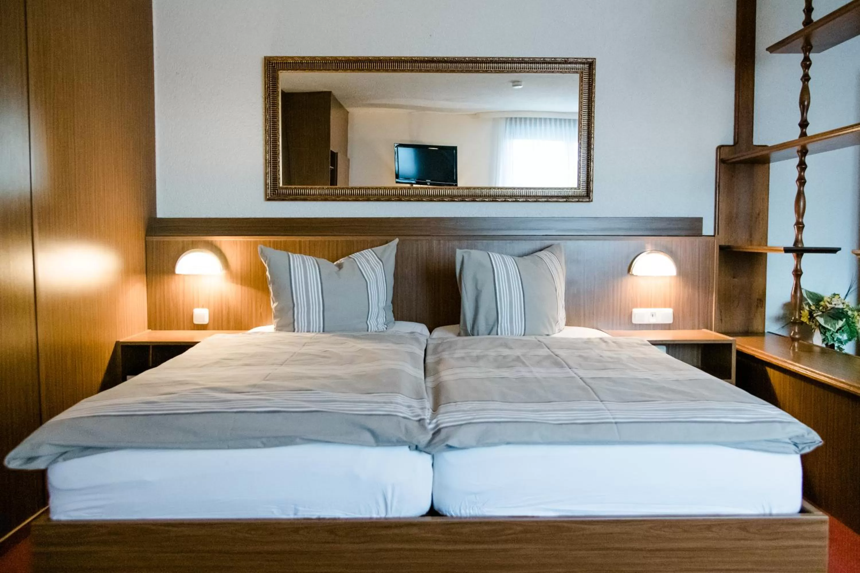 Photo of the whole room, Bed in Hotel Müller