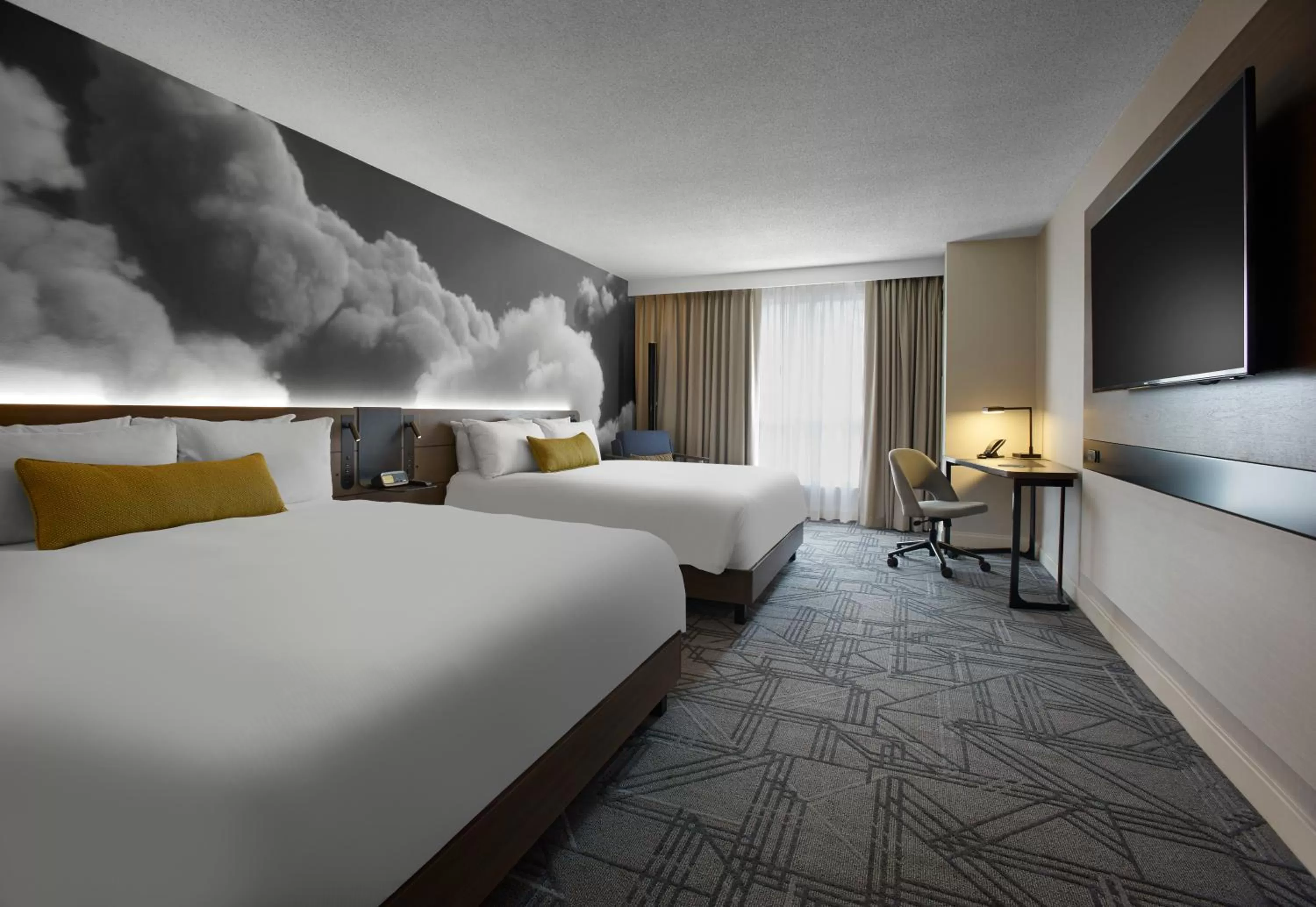 Photo of the whole room, Bed in The Novotel Toronto Centre