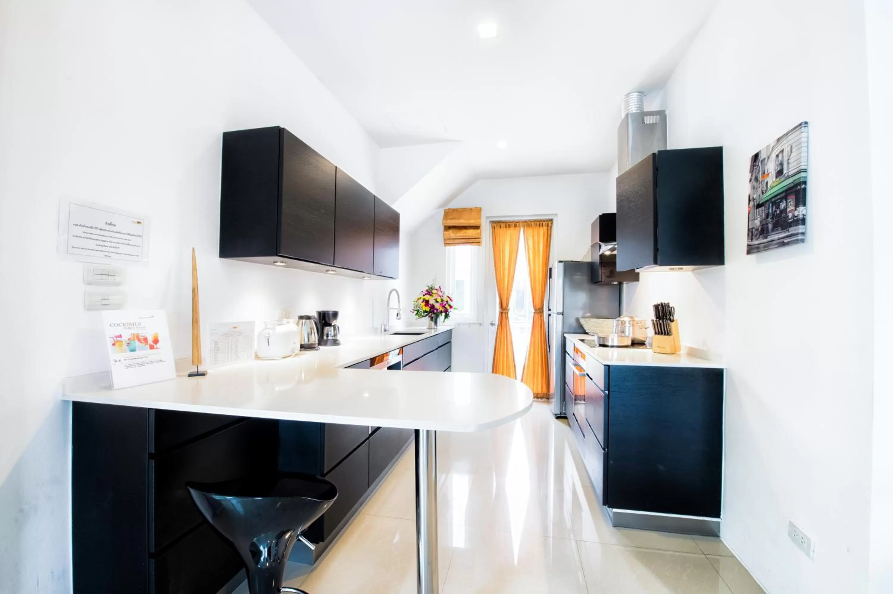 Kitchen or kitchenette in Oriental Beach Pearl Resort