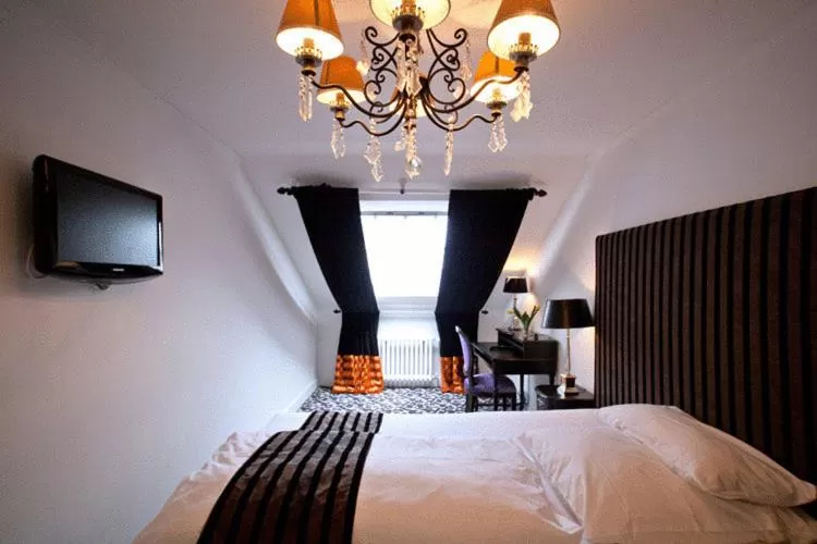 Photo of the whole room, Bed in Hotel Aleksandra