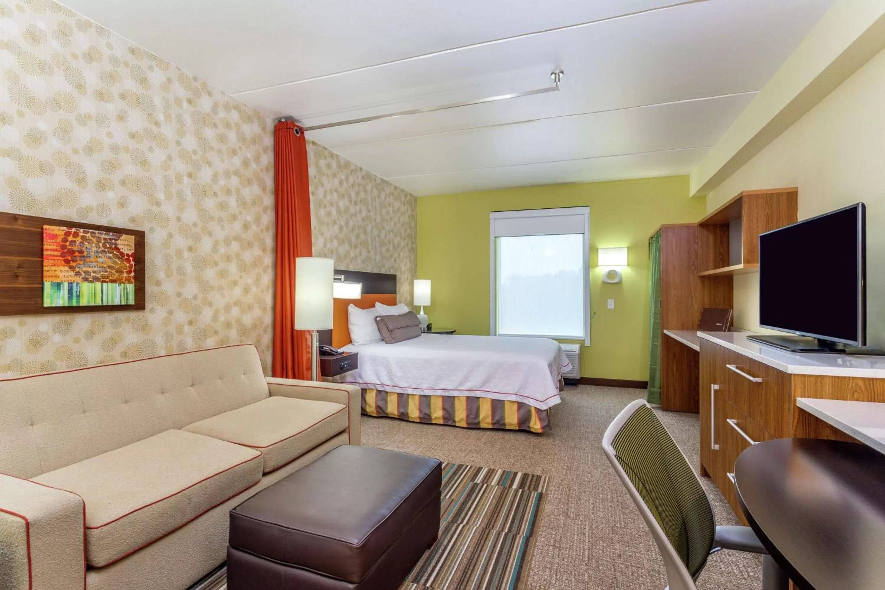 Bedroom, Bed in Home2 Suites by Hilton Albany Airport/Wolf Rd