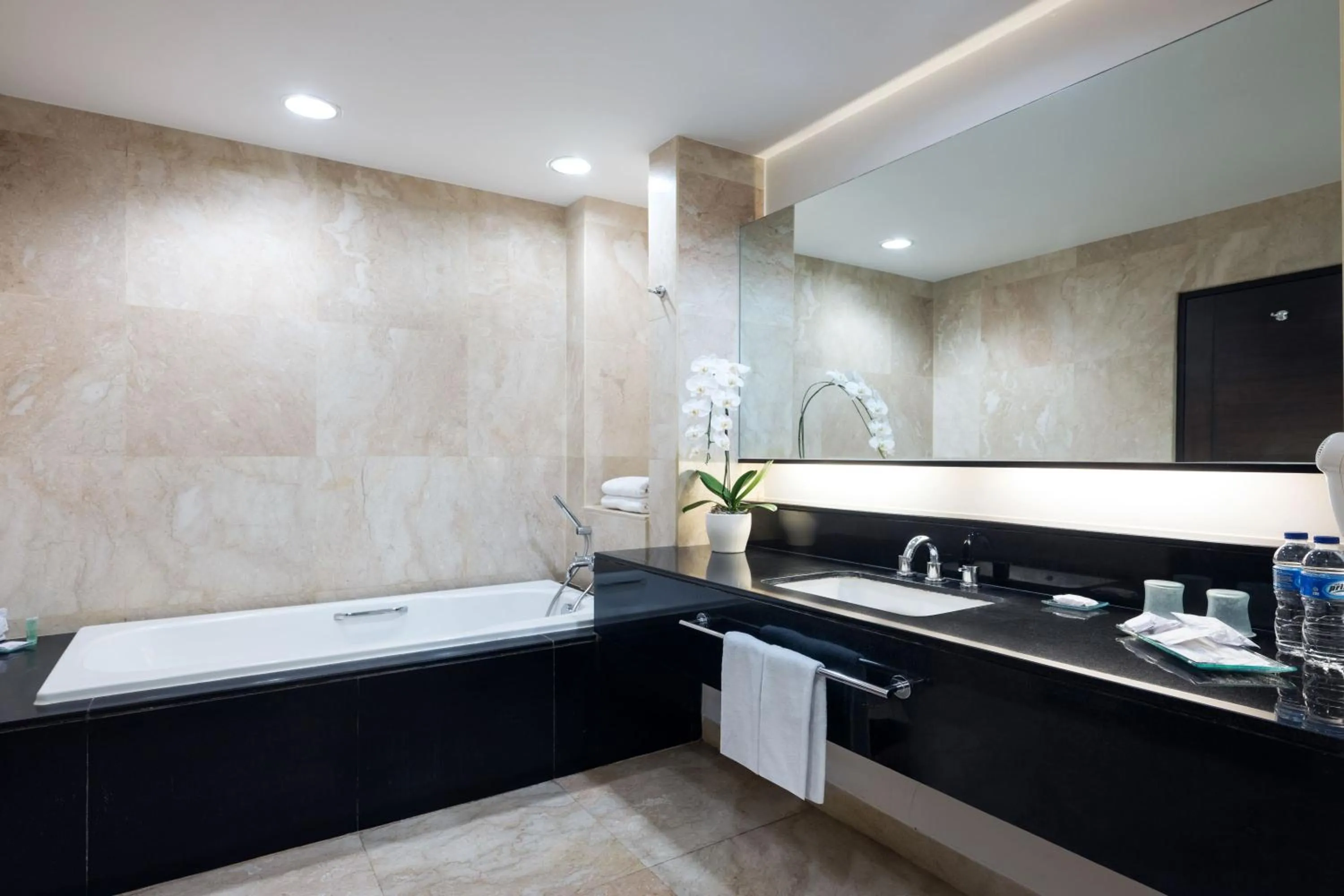 Bathroom in Hotel Santika Bogor