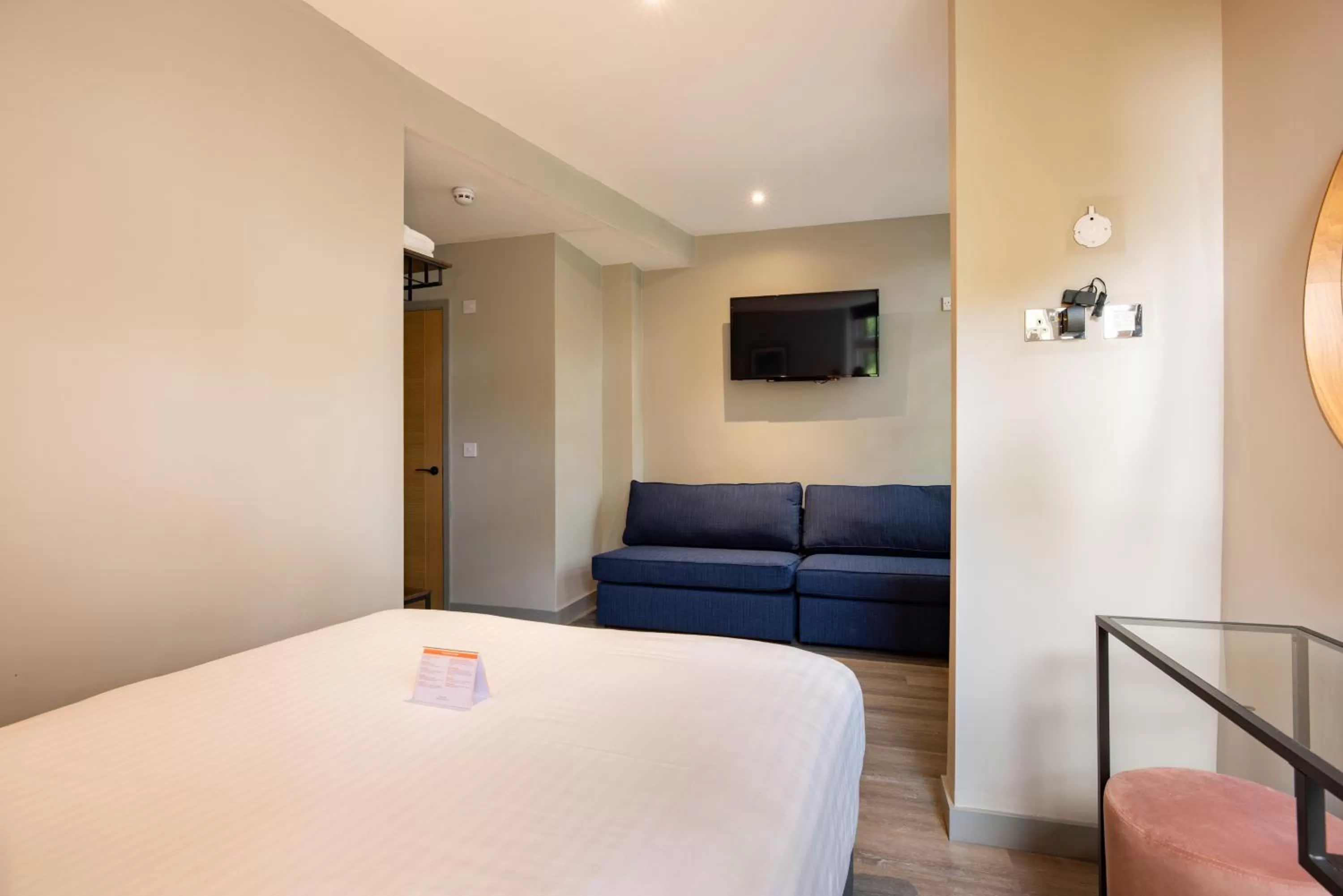 Bed in TowerBridge64