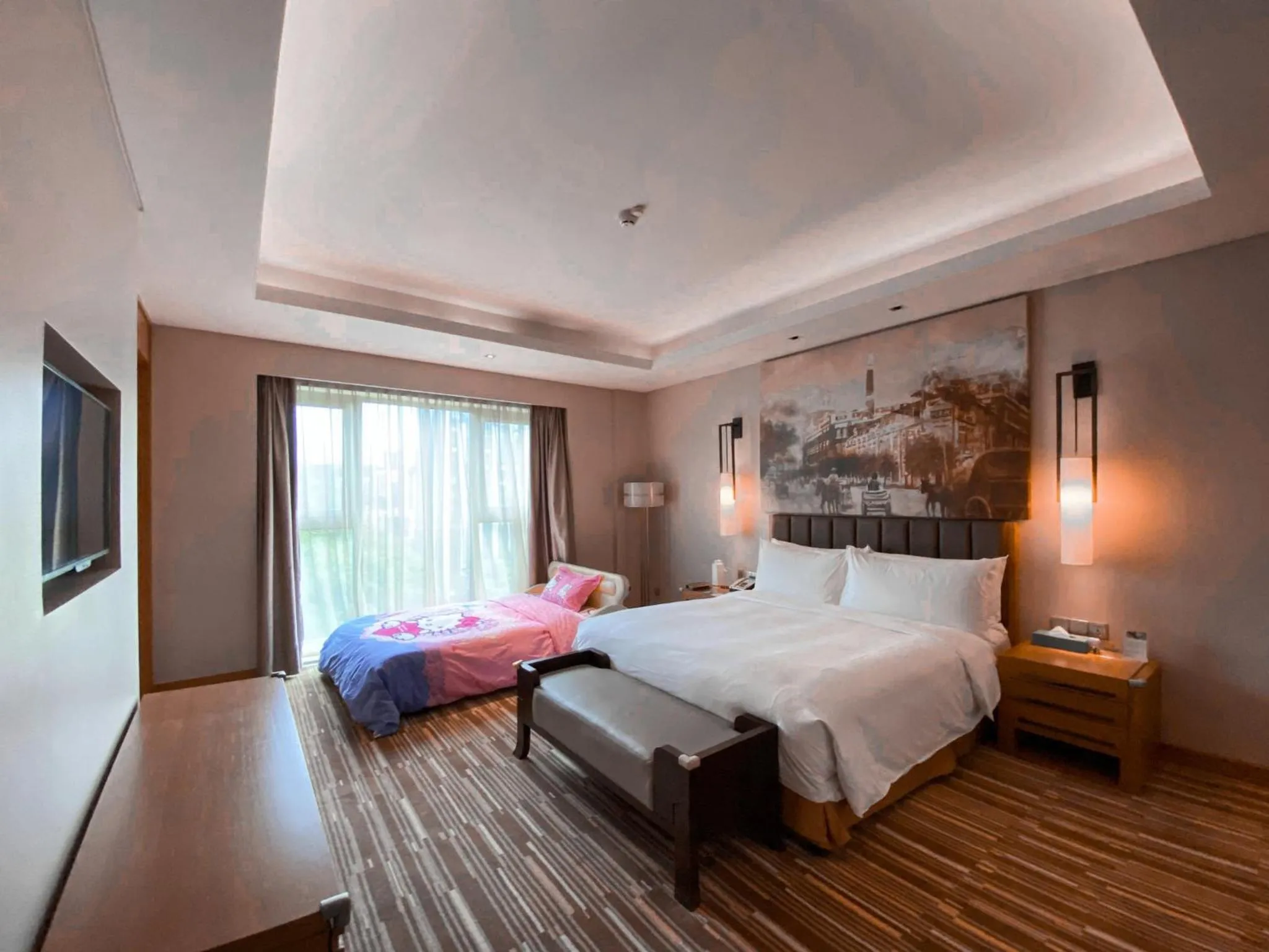 Photo of the whole room in Junluxe Hotel Guangzhou Science City-Free Shuttle Bus Service to Guangzhou Canton Fair