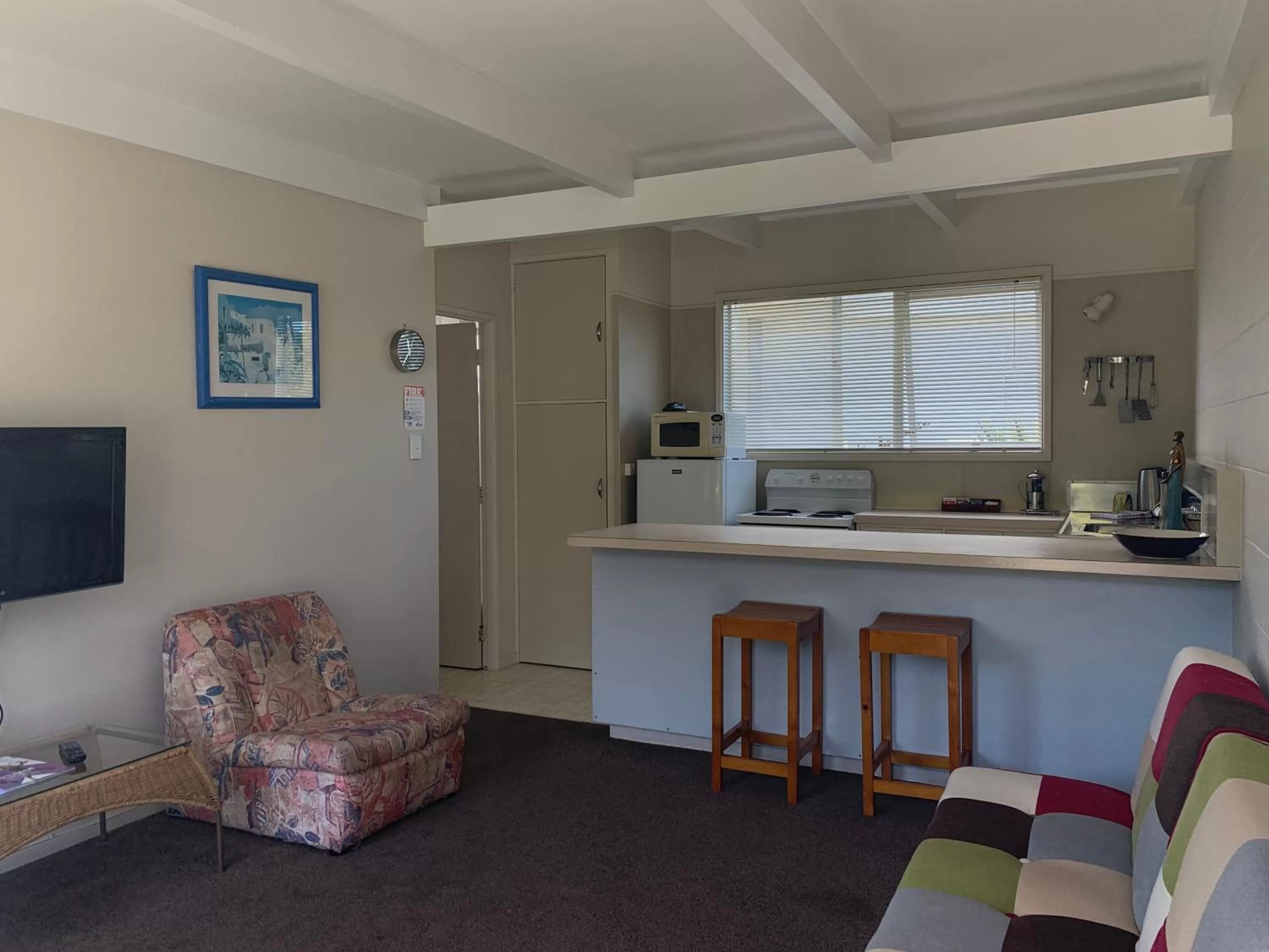 Kitchen or kitchenette in Aloha Seaview Resort Motel