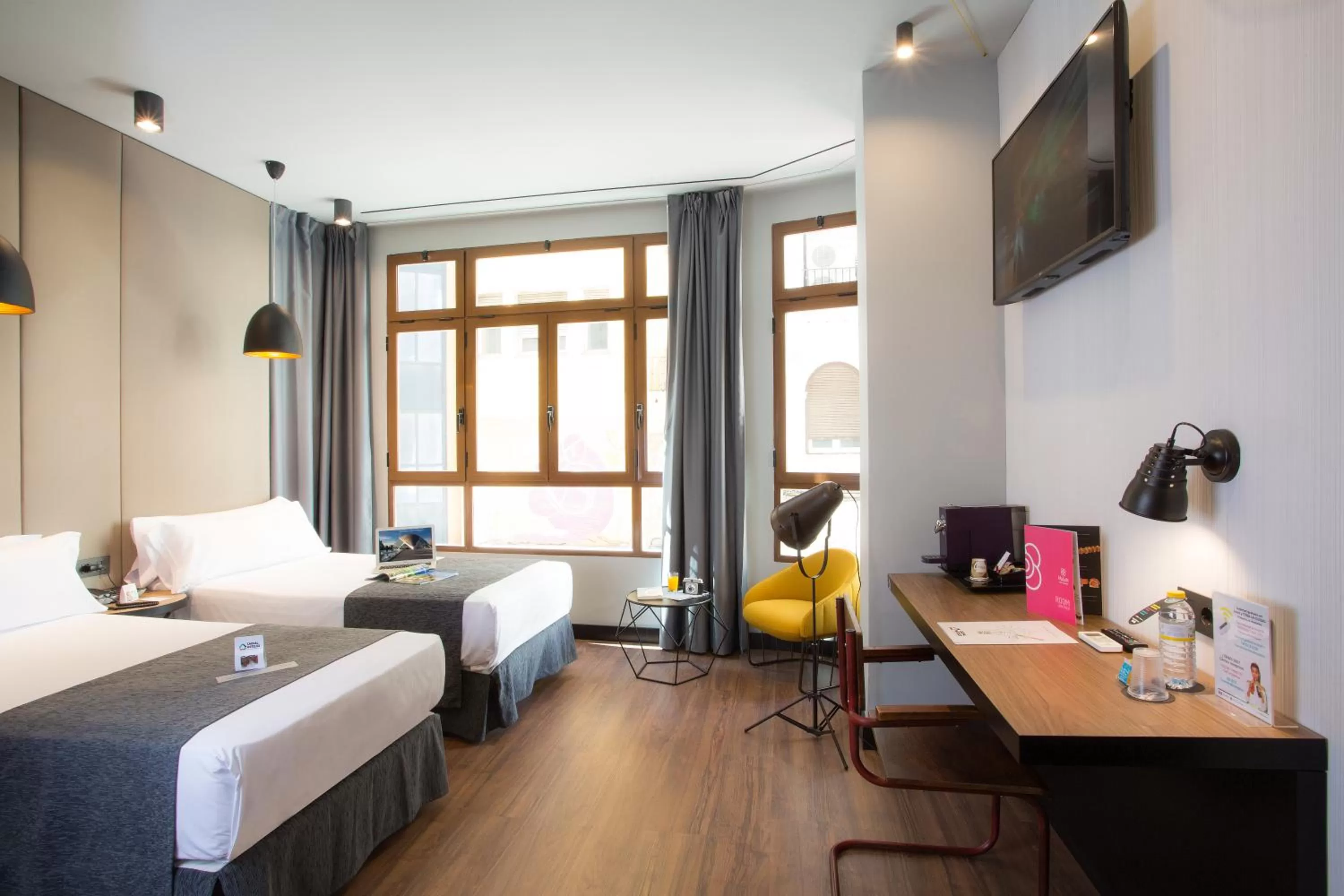 Decorative detail, Bed in Casual Vintage Valencia