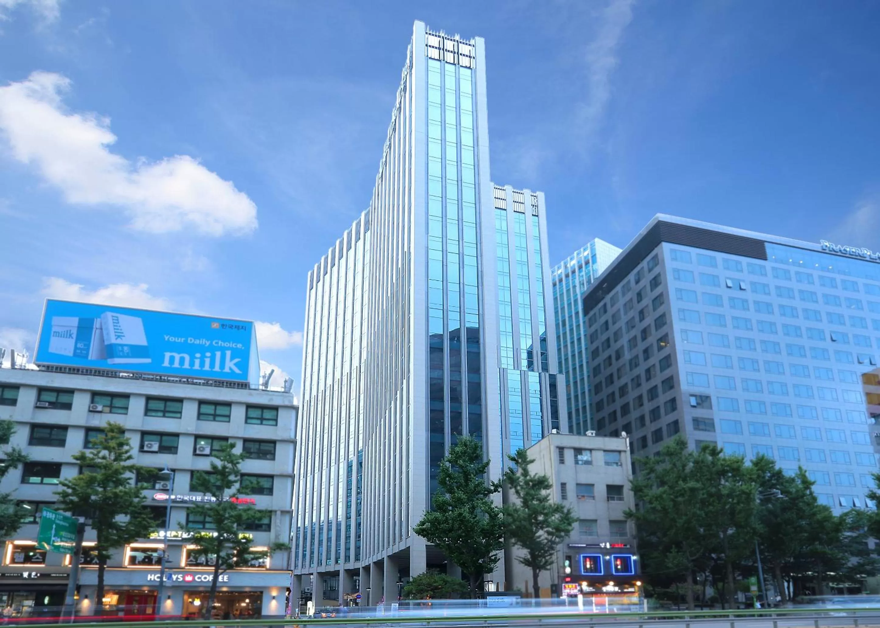 Property building in Hotel Gracery Seoul