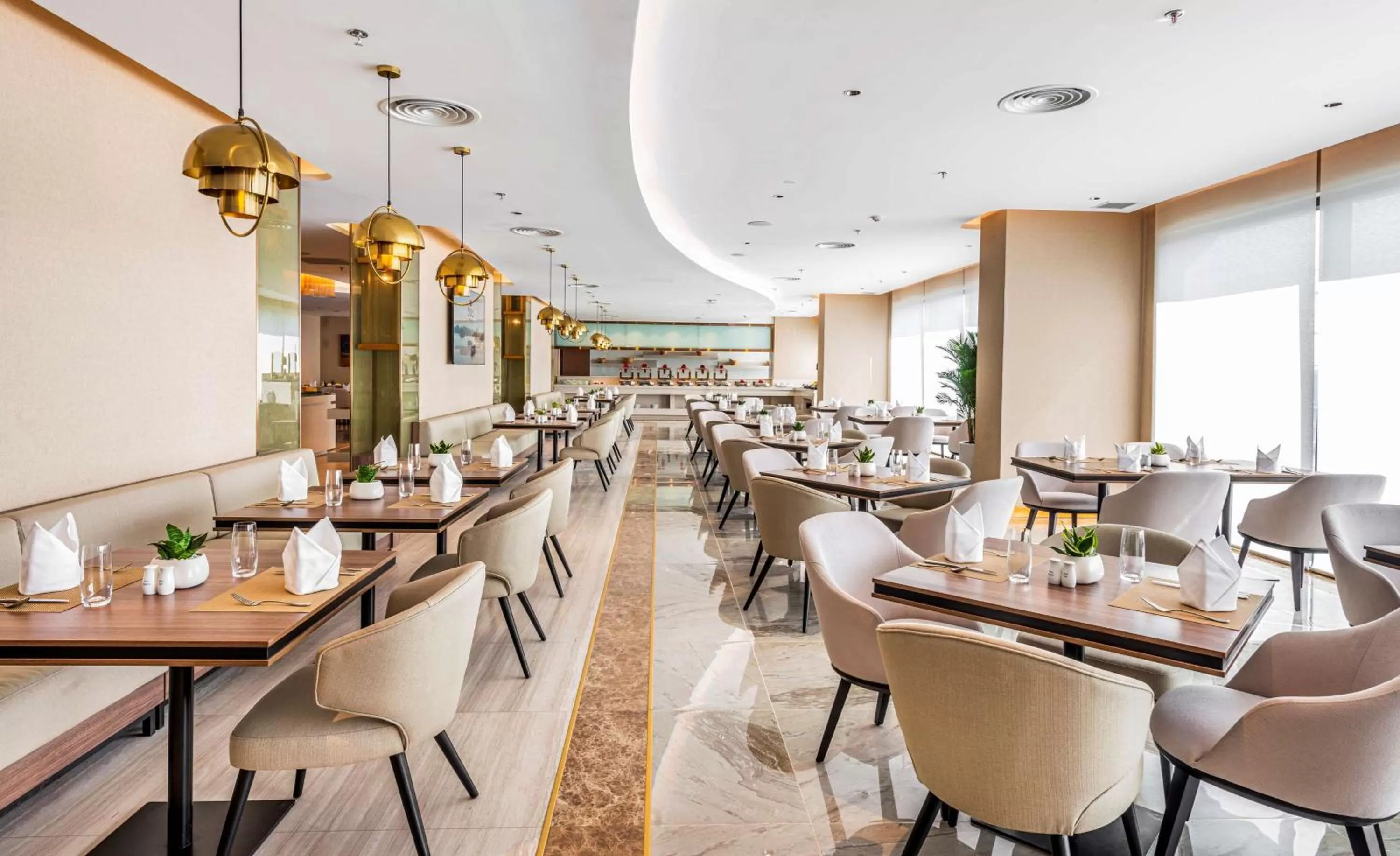 Restaurant/places to eat in Best Western Premier Sapphire Ha Long