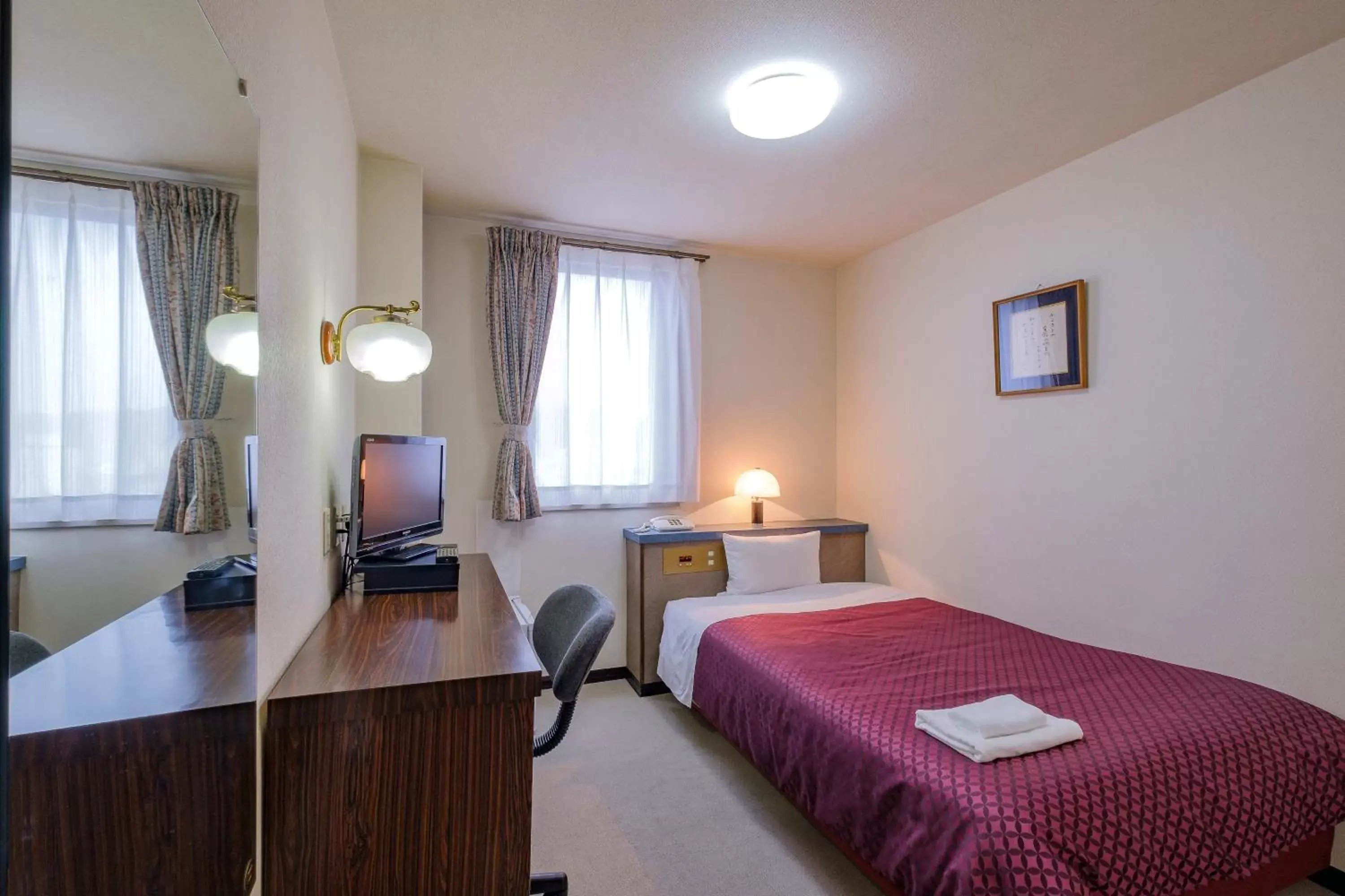 Single Room - Smoking in Nobeoka Royal Hotel Single Room - Smoking in Nobeoka Royal Hotel