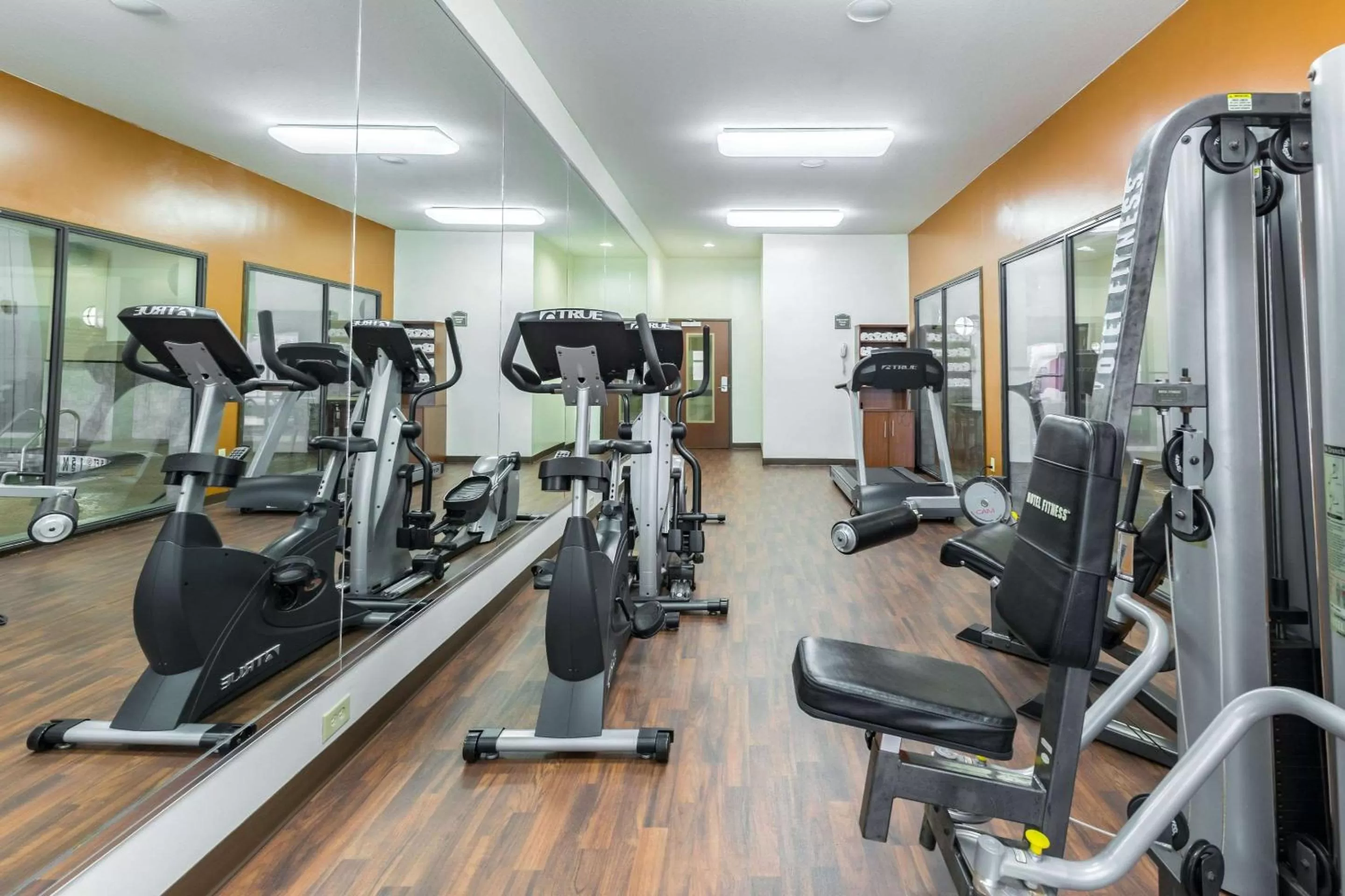 Fitness centre/facilities in Comfort Suites Beaumont I-10