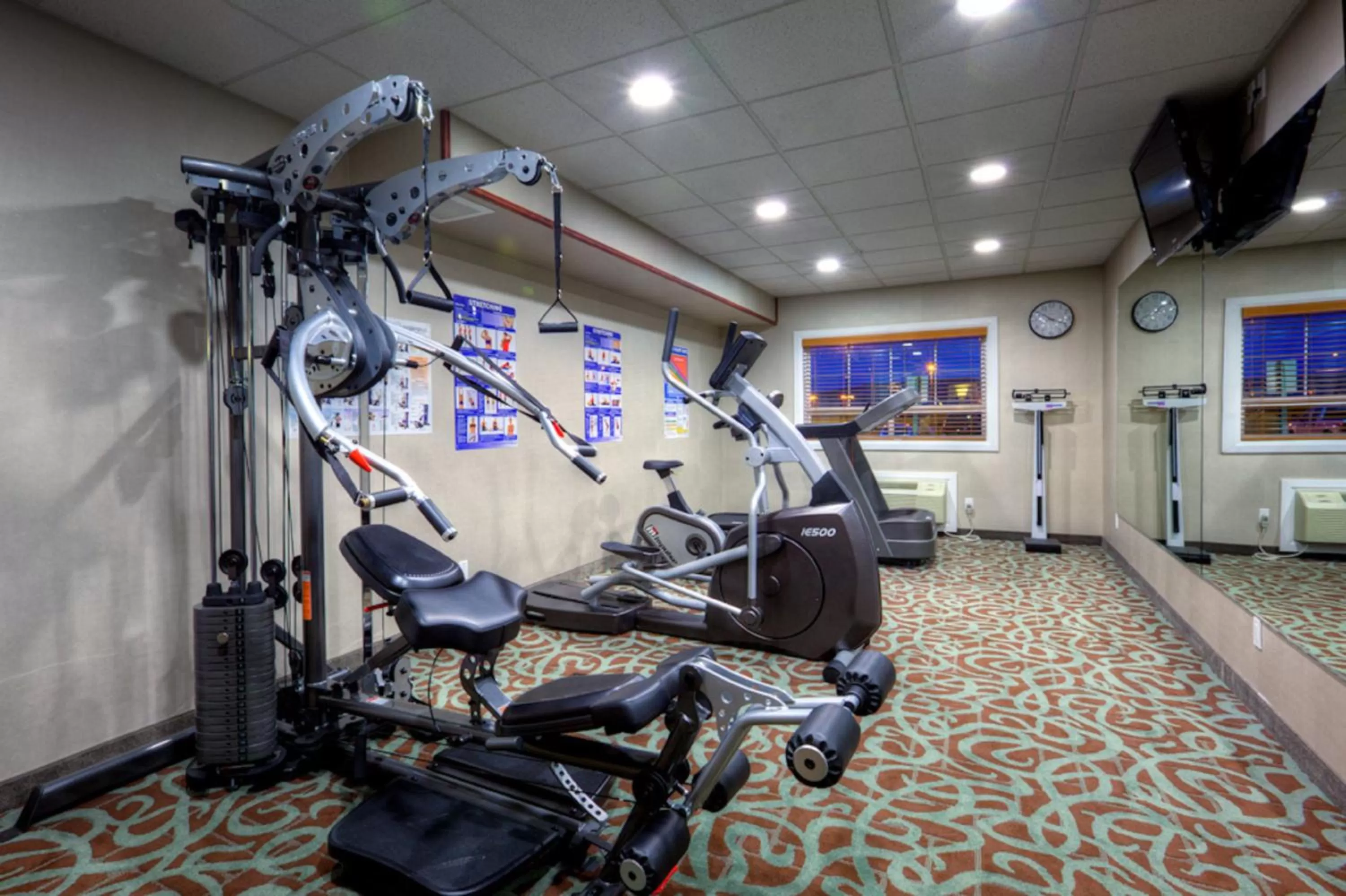 Fitness centre/facilities in Holiday Inn Express and Suites Dawson Creek, an IHG Hotel