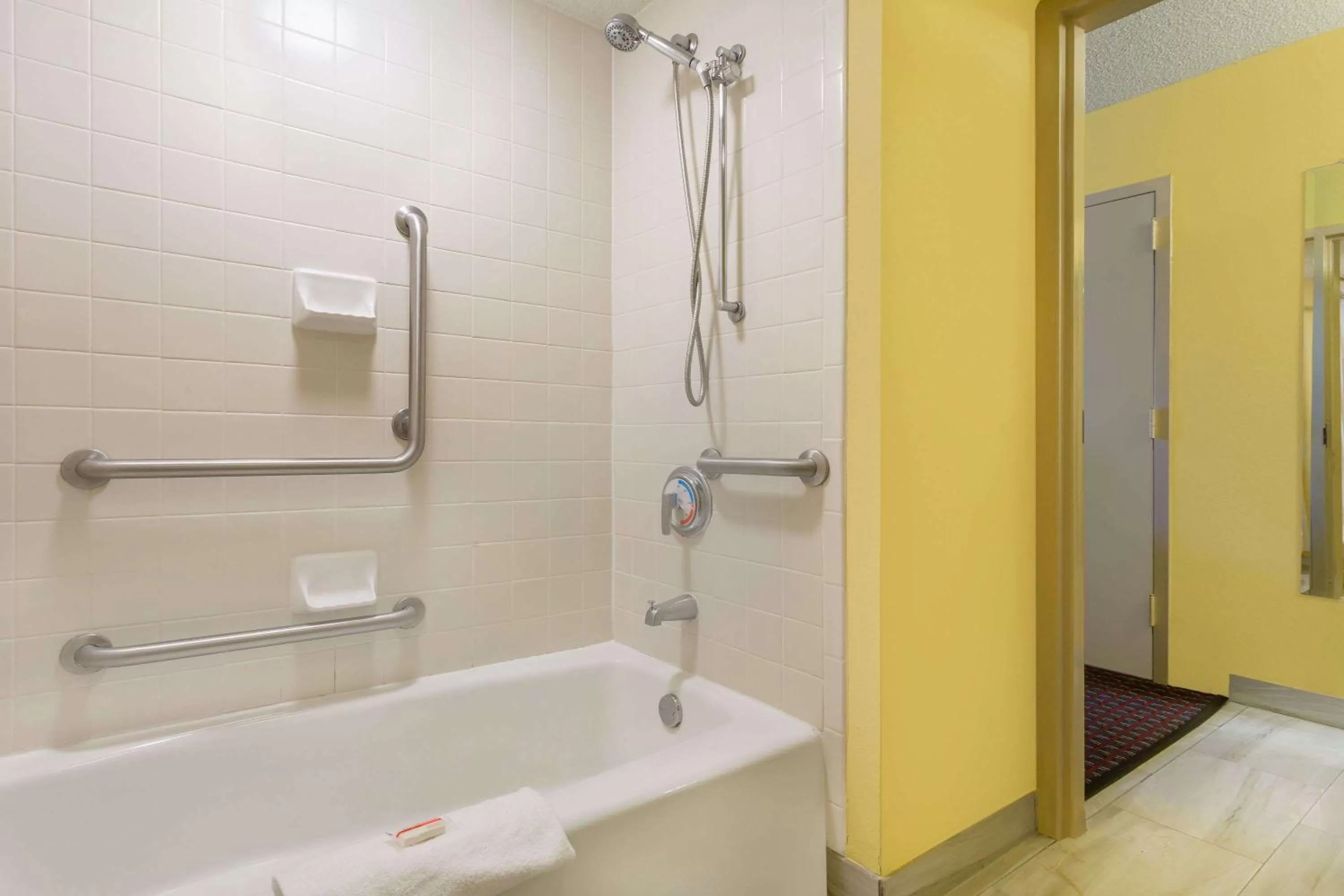 Bathroom in Days Inn by Wyndham Mocksville