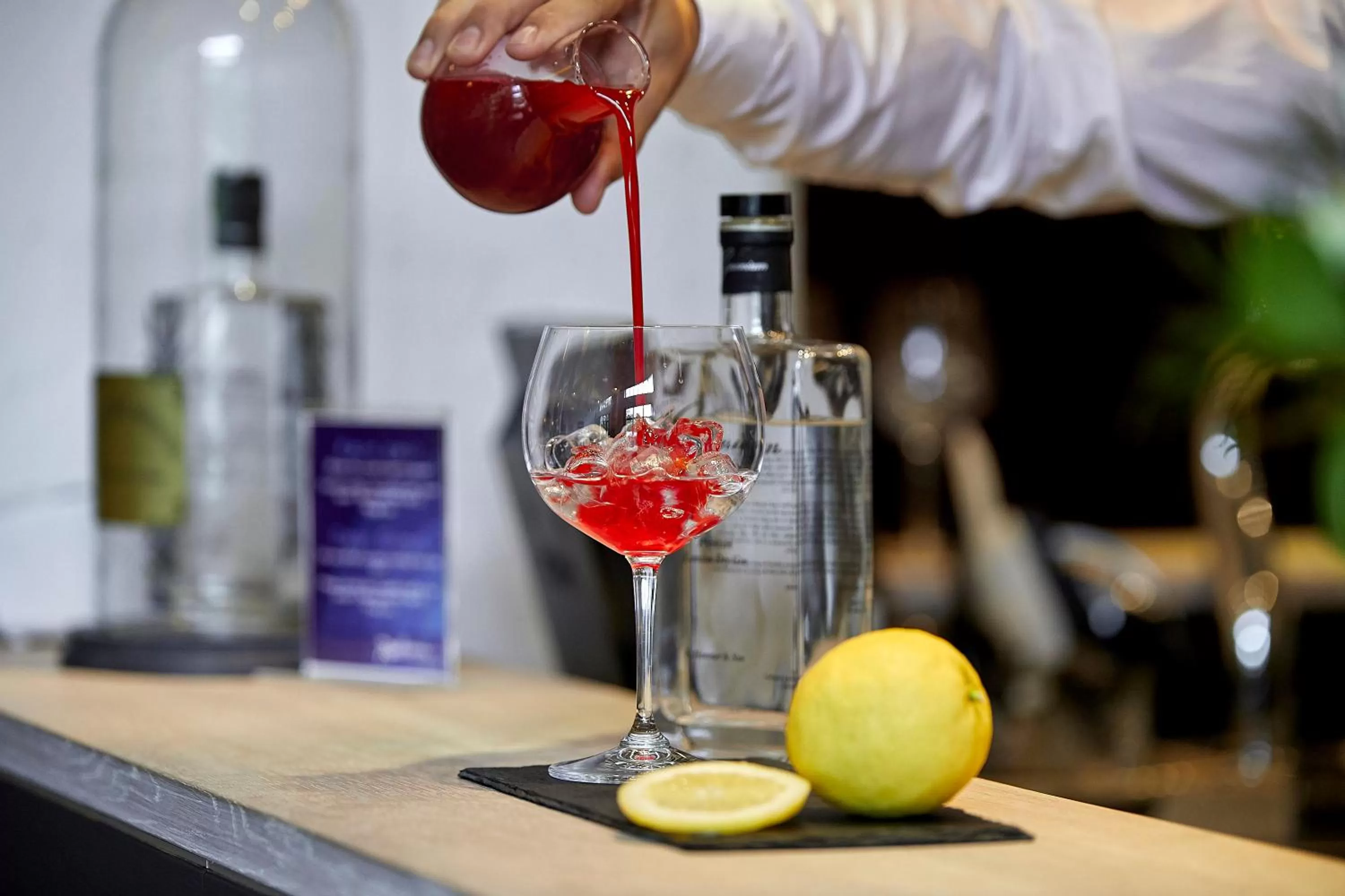 Lounge or bar in Radisson Hotel Papirfabrikken Silkeborg