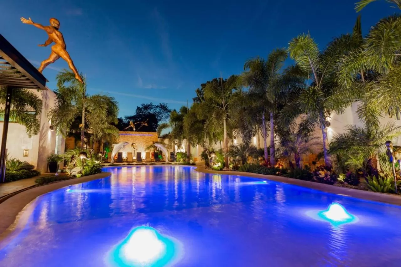 Hotel & Suites Country Valladolid