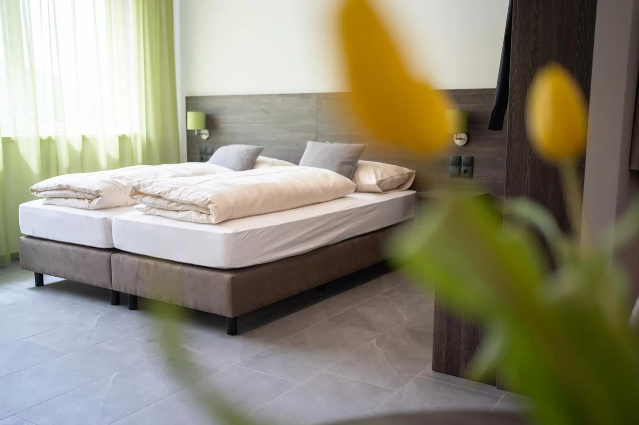 Photo of the whole room, Bed in eee Hotel Liezen