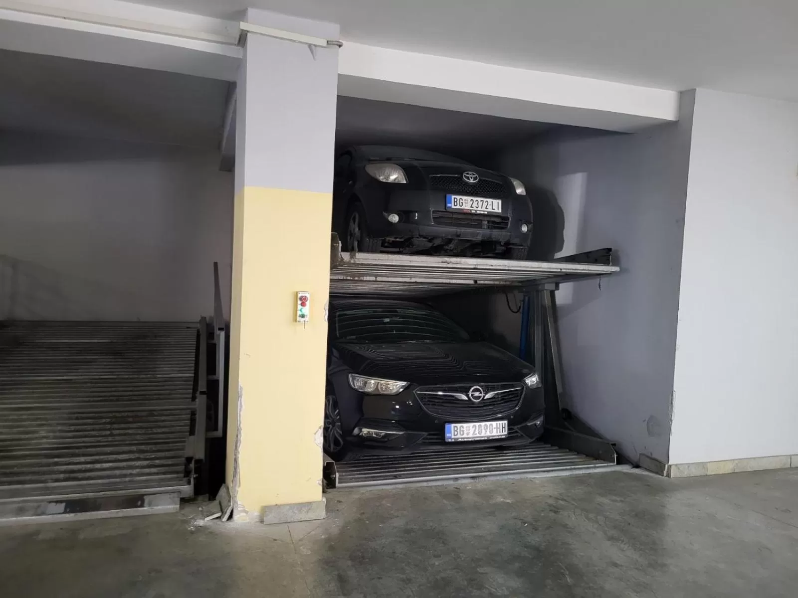 Parking in Xenon Hotel & SPA