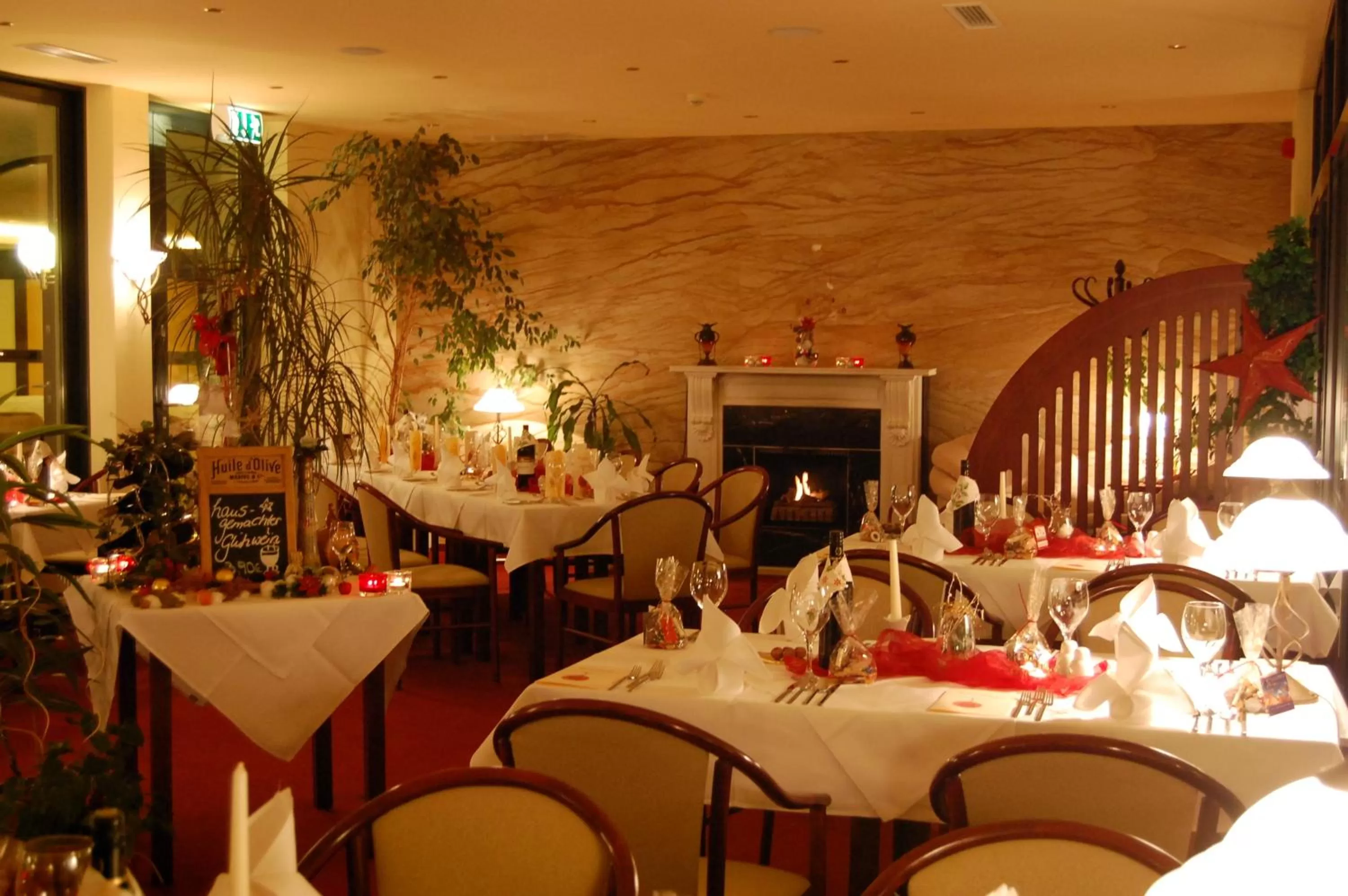 Restaurant/places to eat in Hotel Balneolum Superior