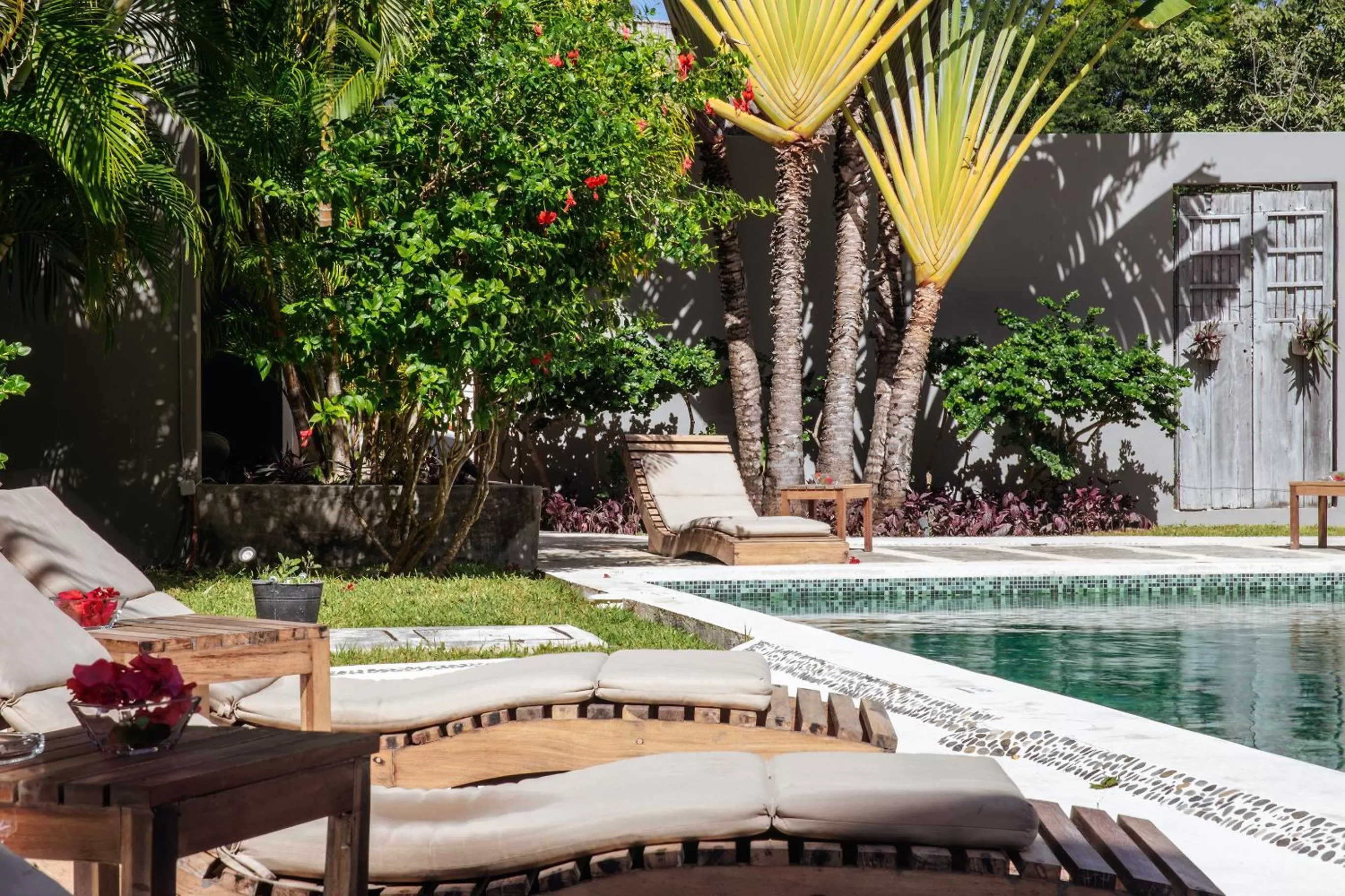 sunbed in Villas H2O