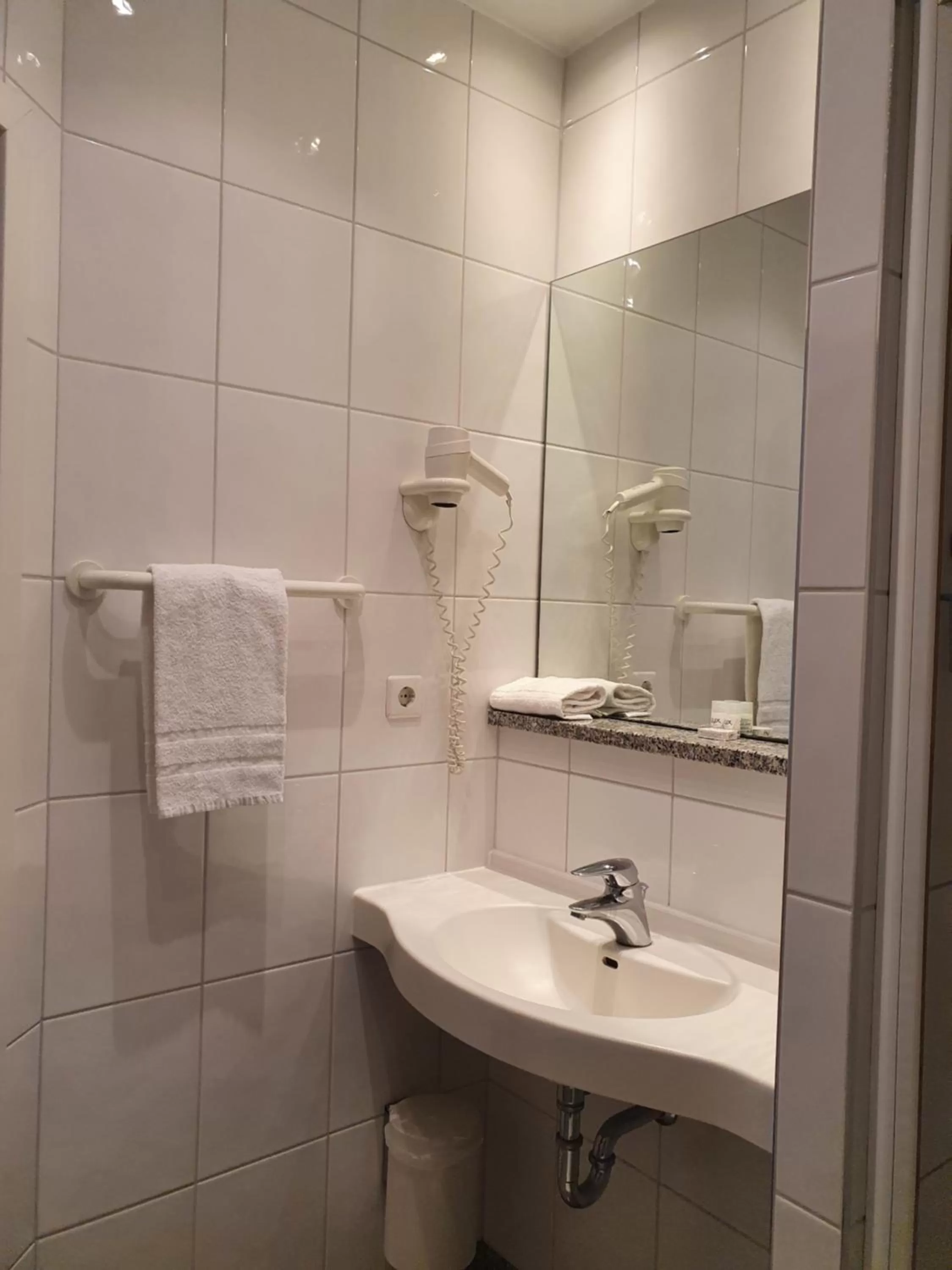 Bathroom in Hotel-Gasthof zum Ritter