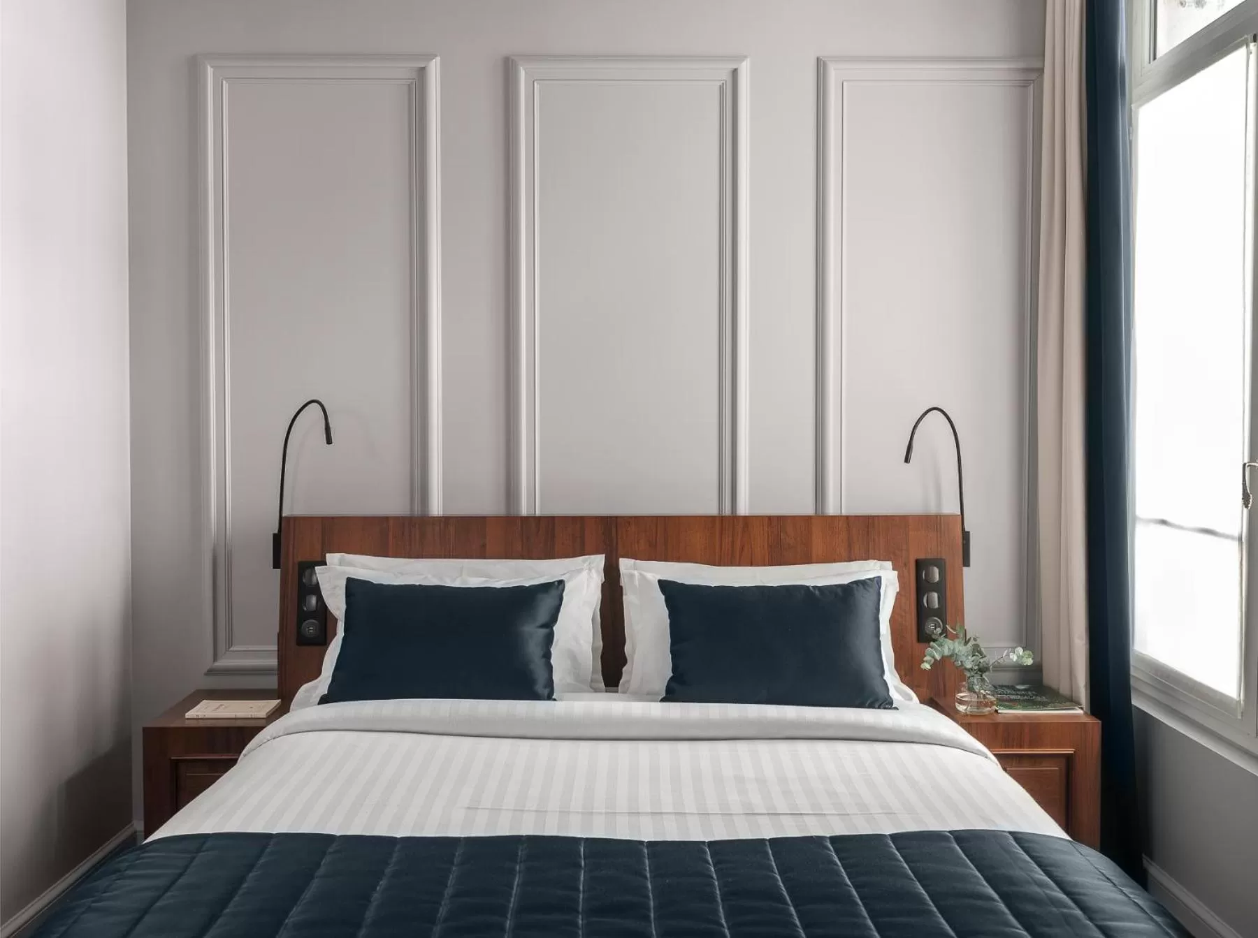 Bedroom, Bed in M Social Hotel Paris Opera