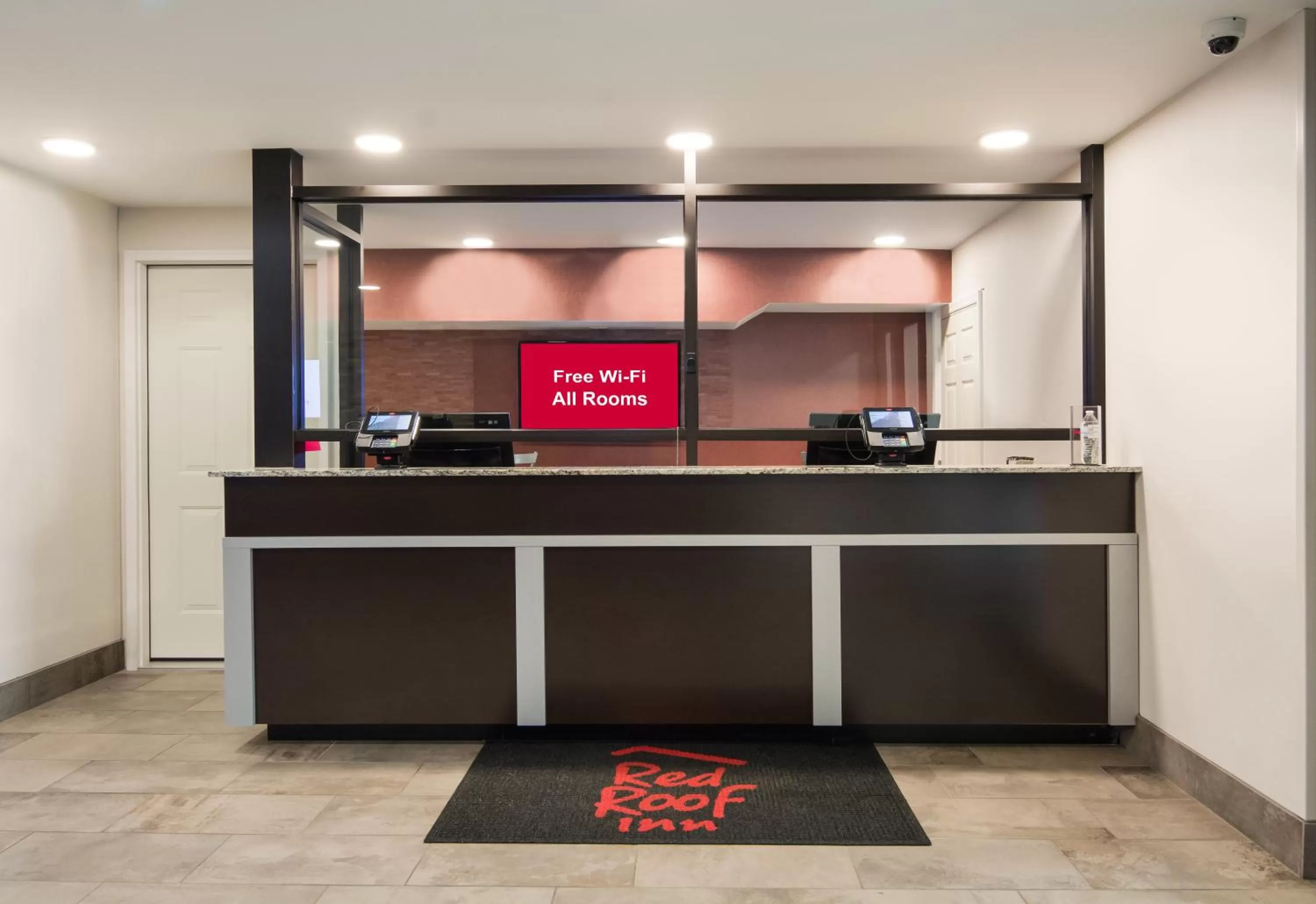 Lobby or reception in Red Roof Inn Chester