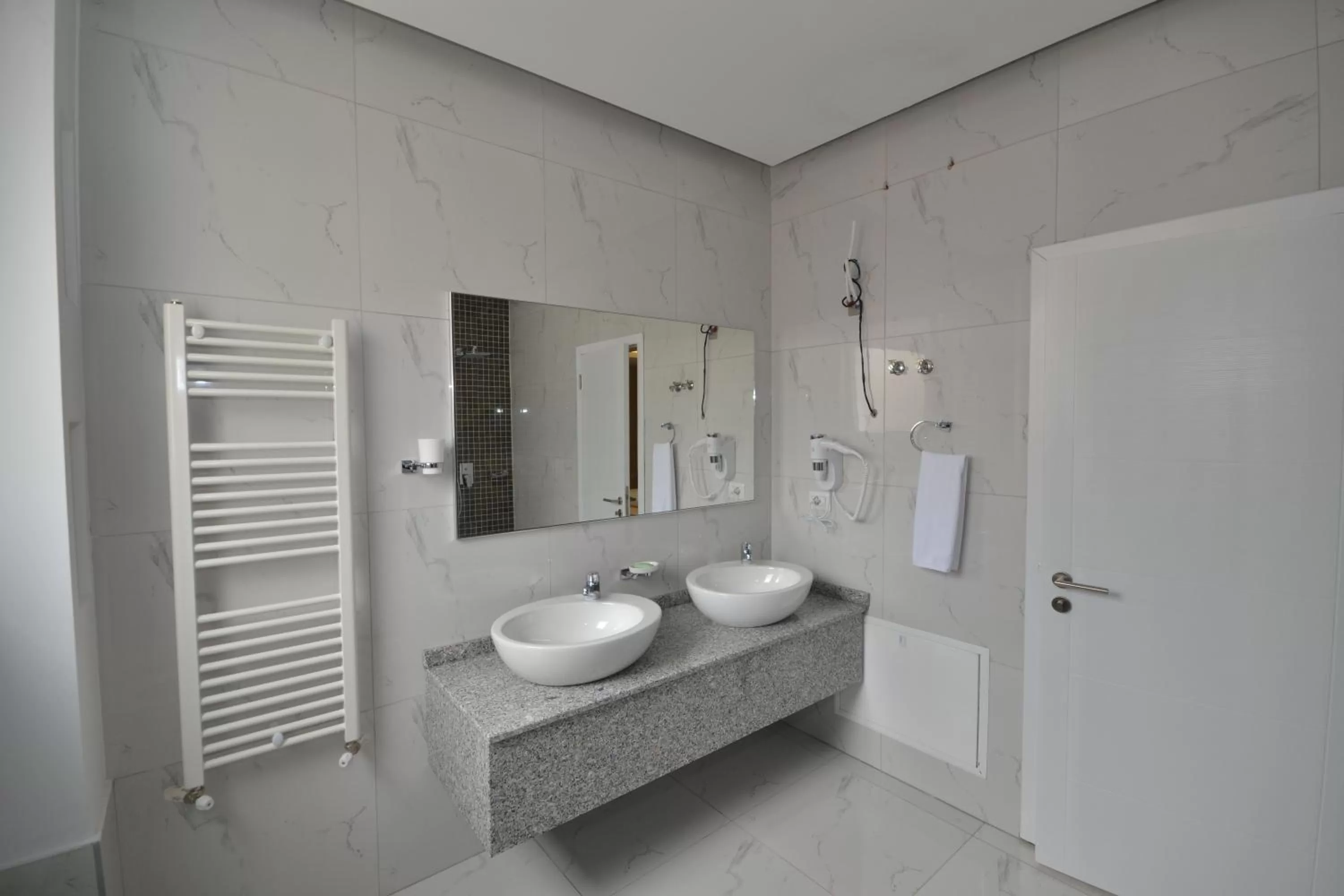 Bathroom in Hotel Veri