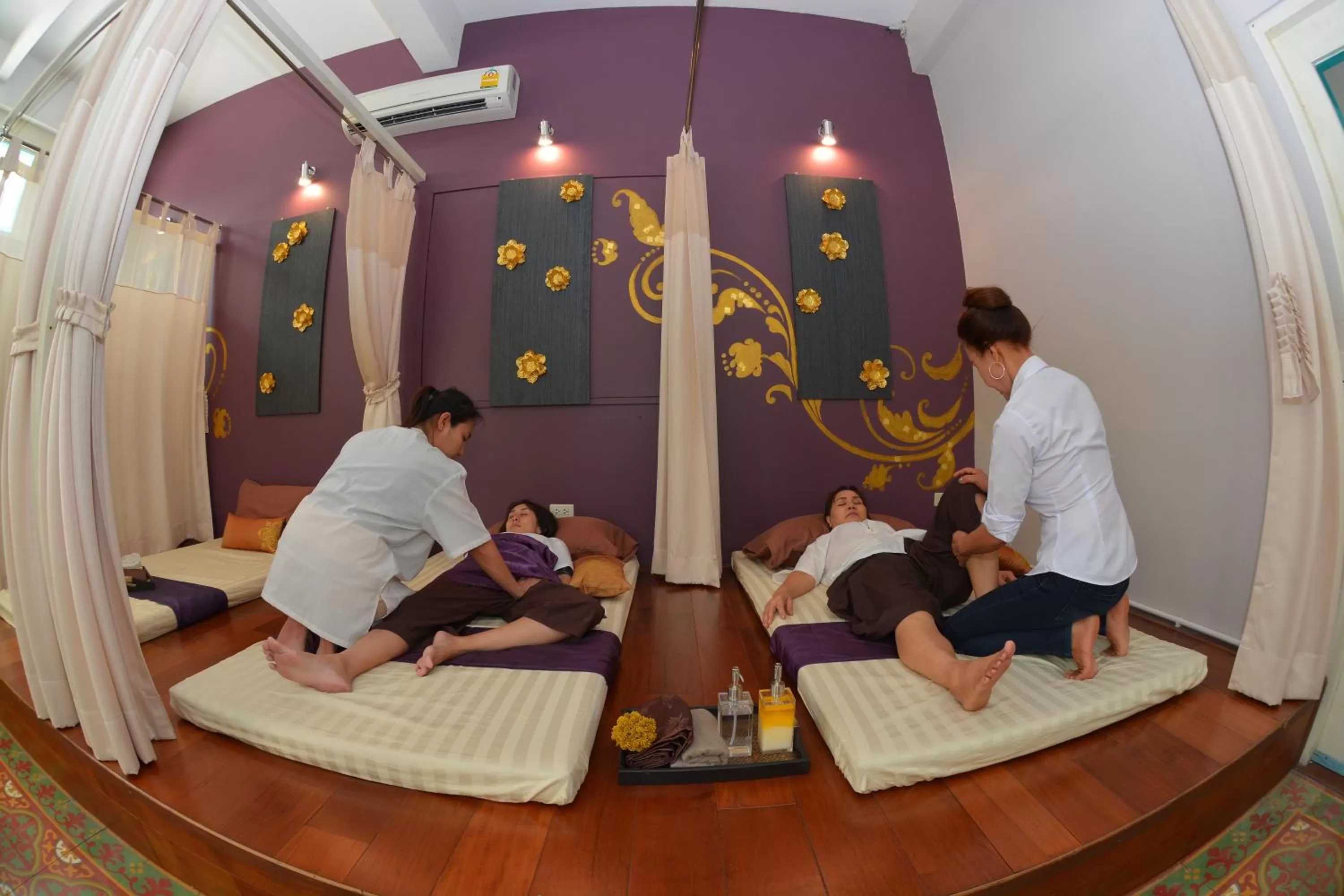 Massage in Excel Hotel Bangkok former Sri Krungthep Hotel