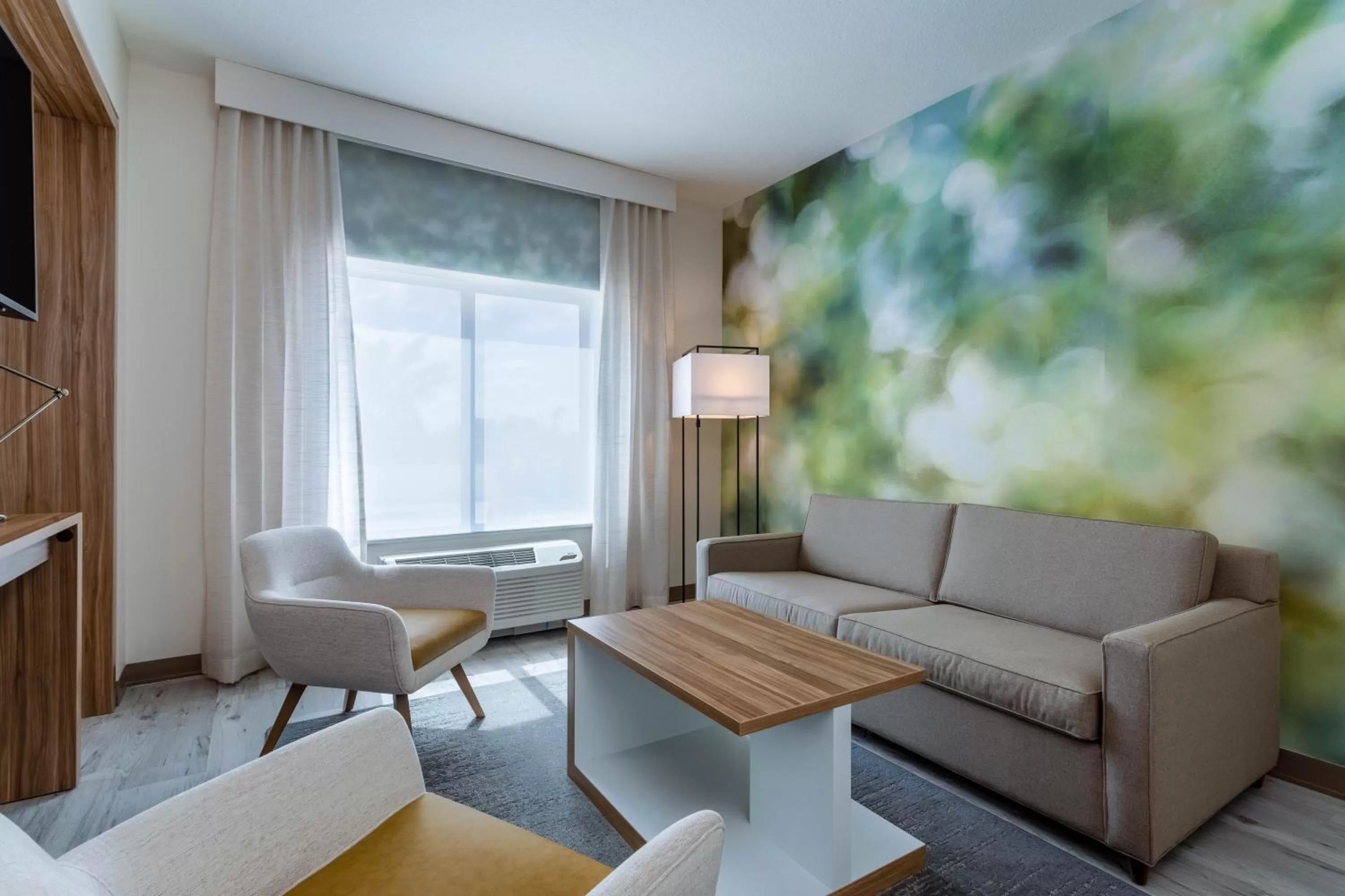 Seating area in Wyndham Garden Orlando Universal / I Drive