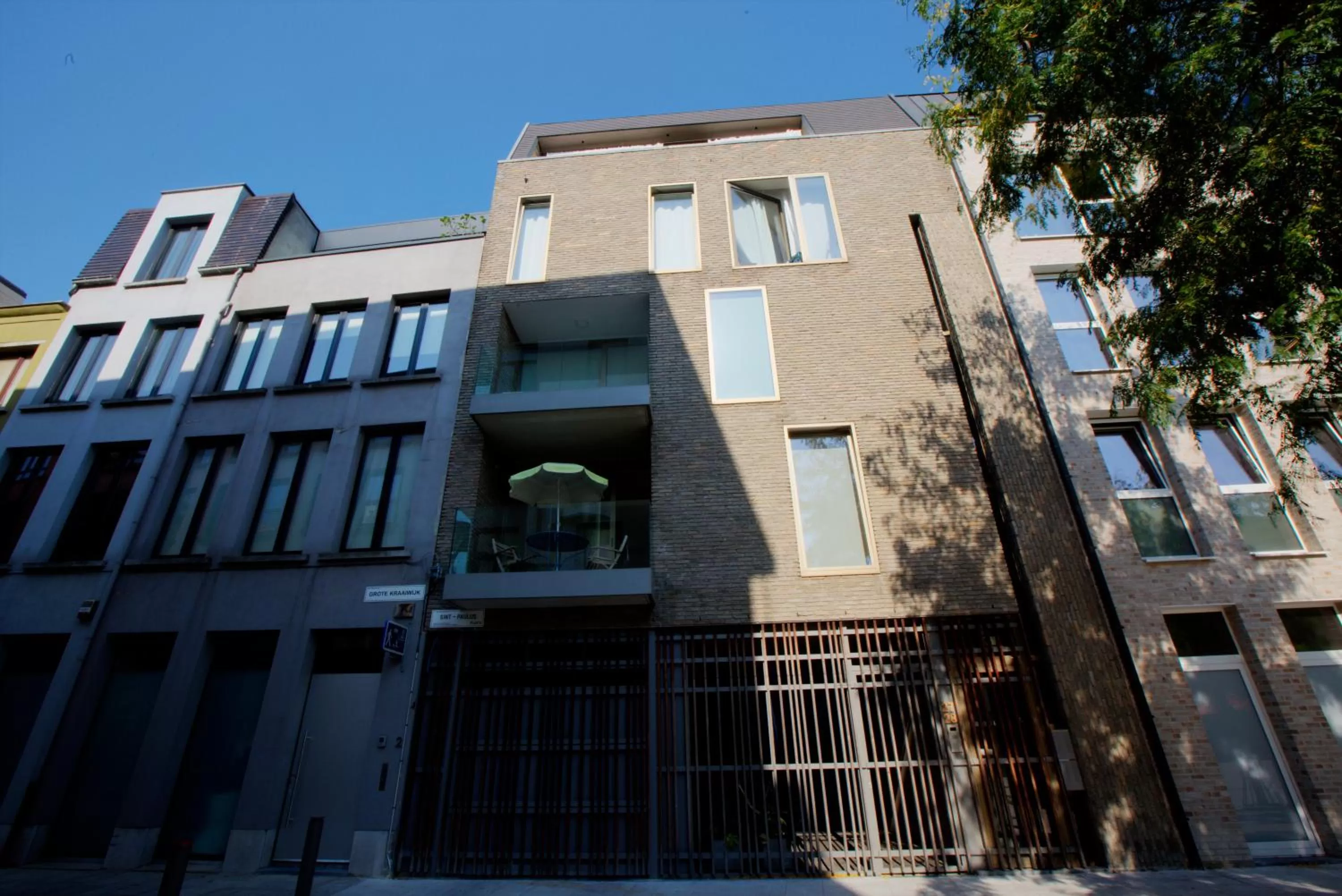 Facade/entrance in Antwerp For Two B&B