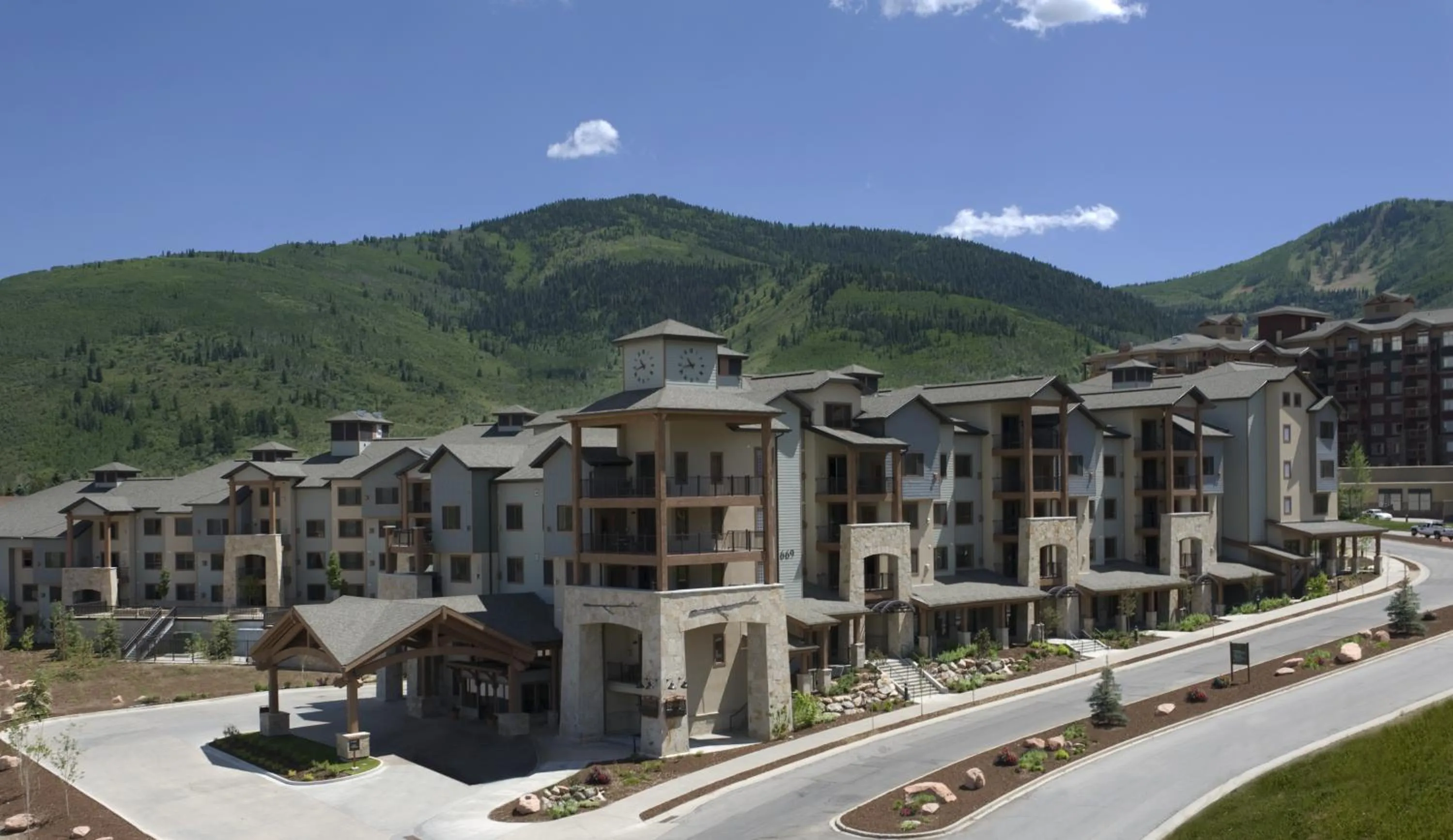 Facade/entrance in Silverado Lodge by Park City - Canyons Village