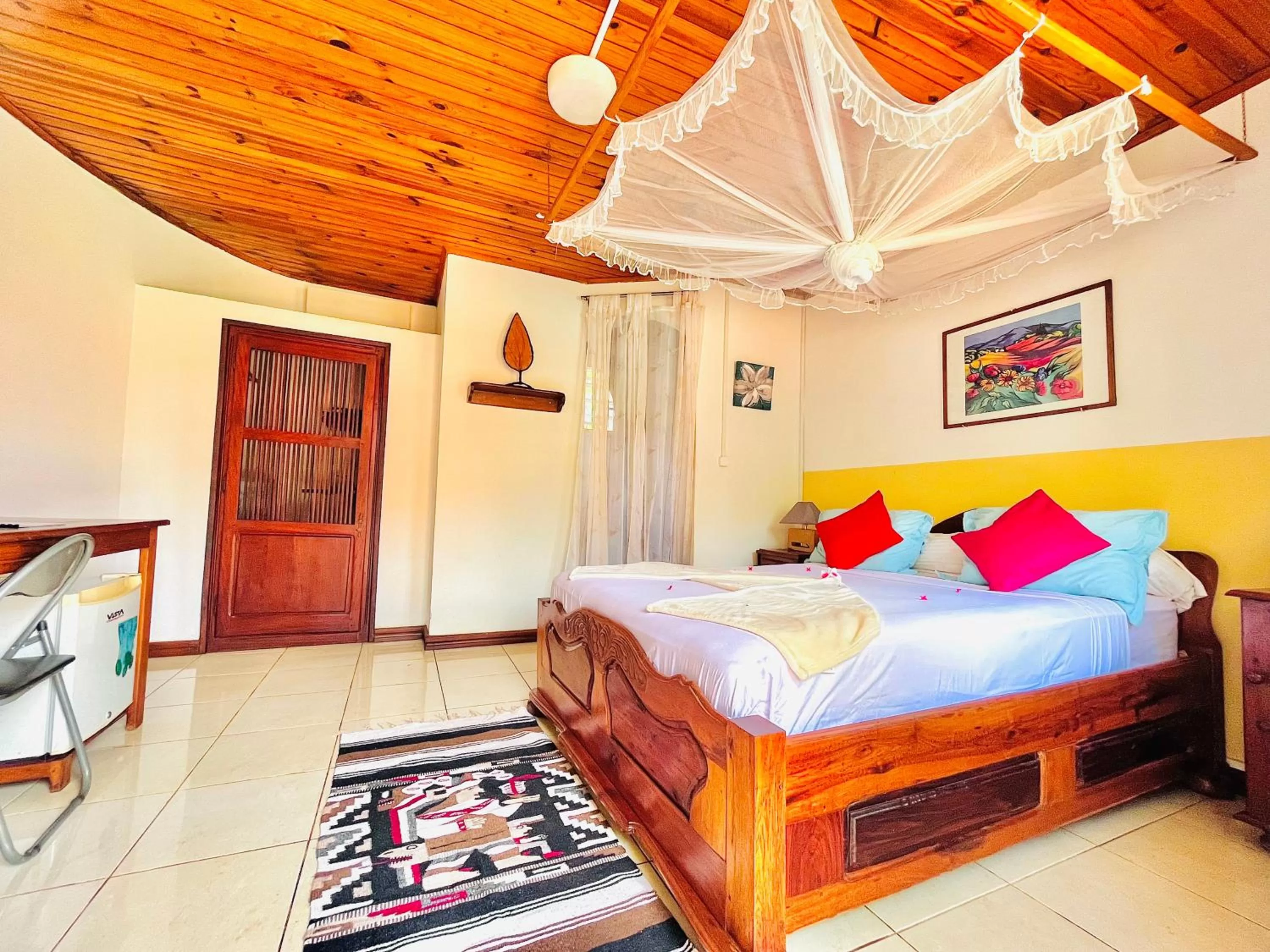 Bedroom, Bed in Régina Lodge Diégo Suarez Madagascar