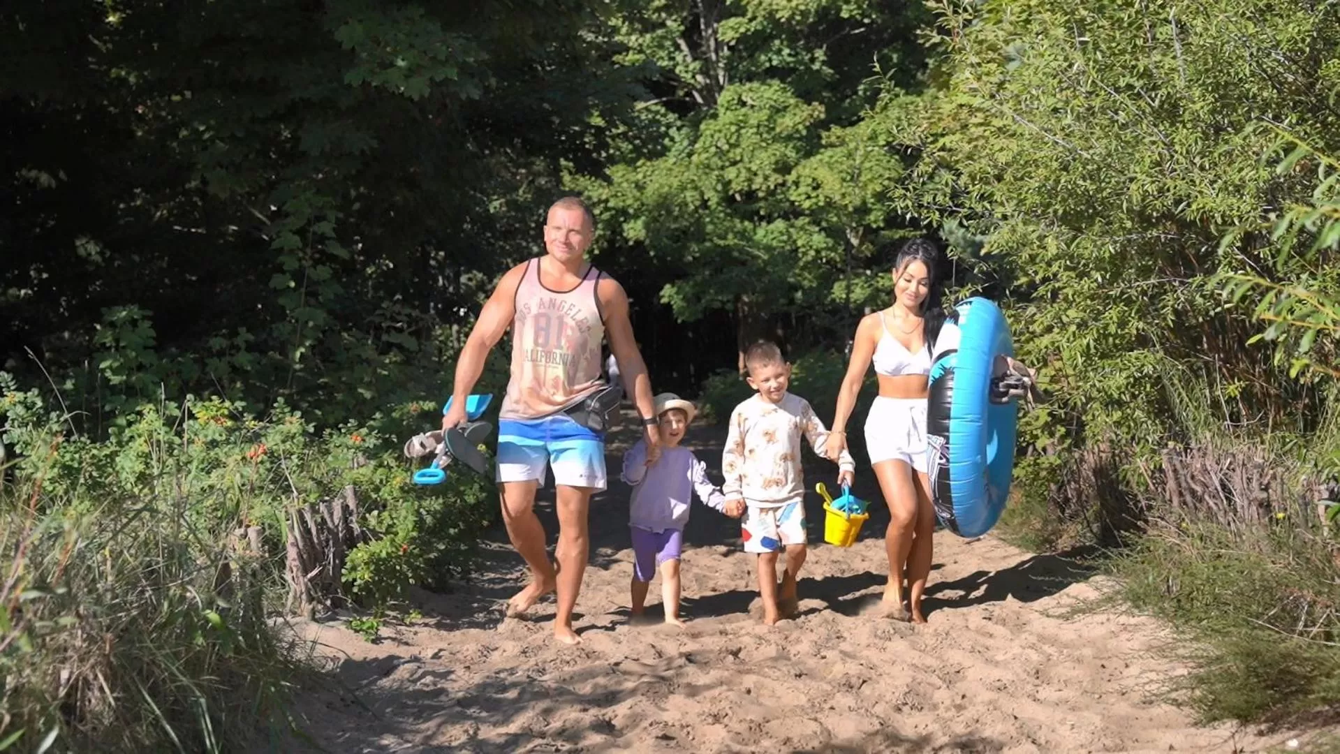 Natural landscape in AQUA HOUSE