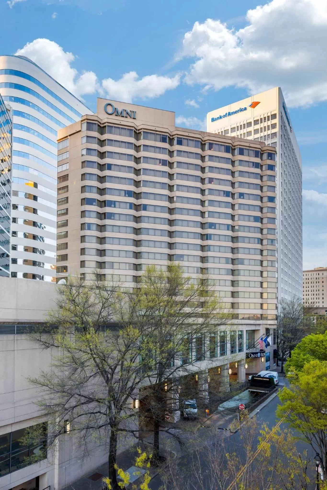 Property building in Omni Richmond Hotel