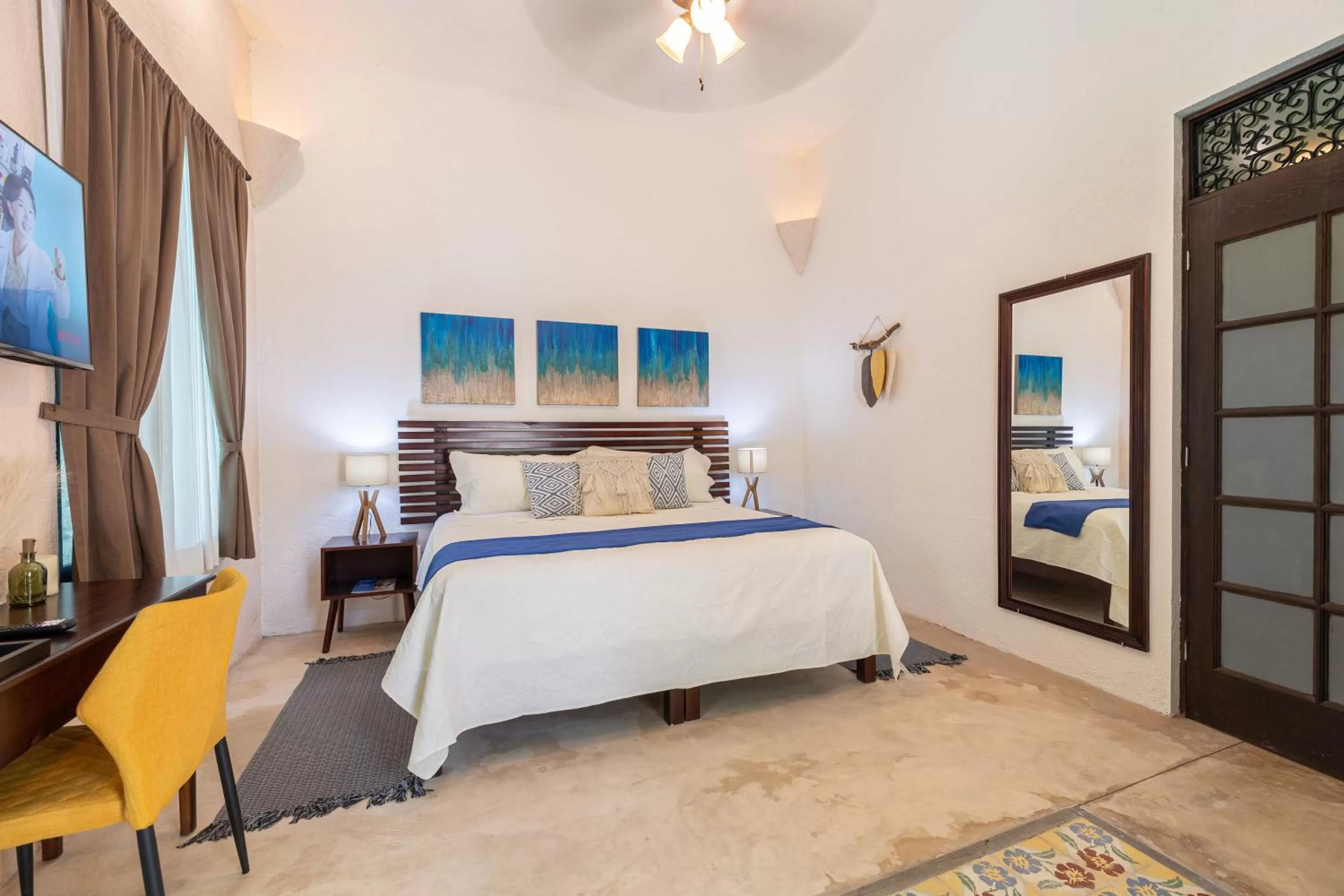 Bed in Casa Dos Lirios Hotel Boutique