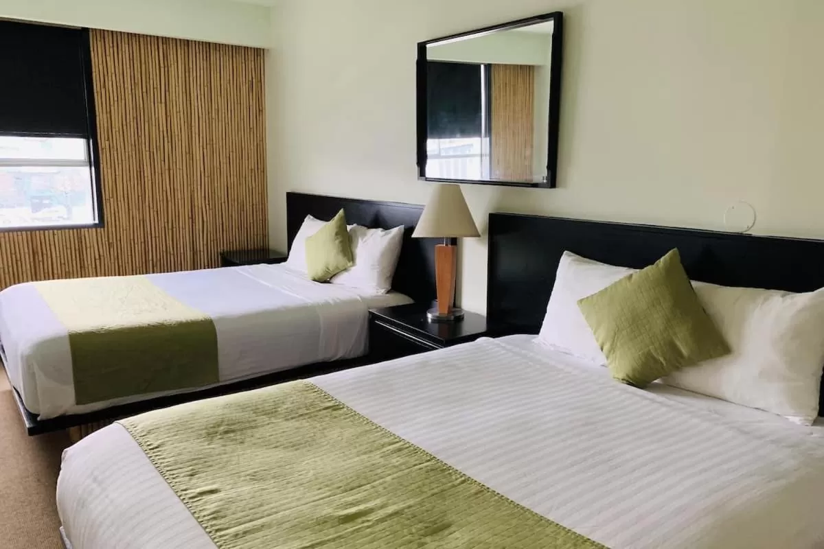 Bed in Hotel at the Waldorf