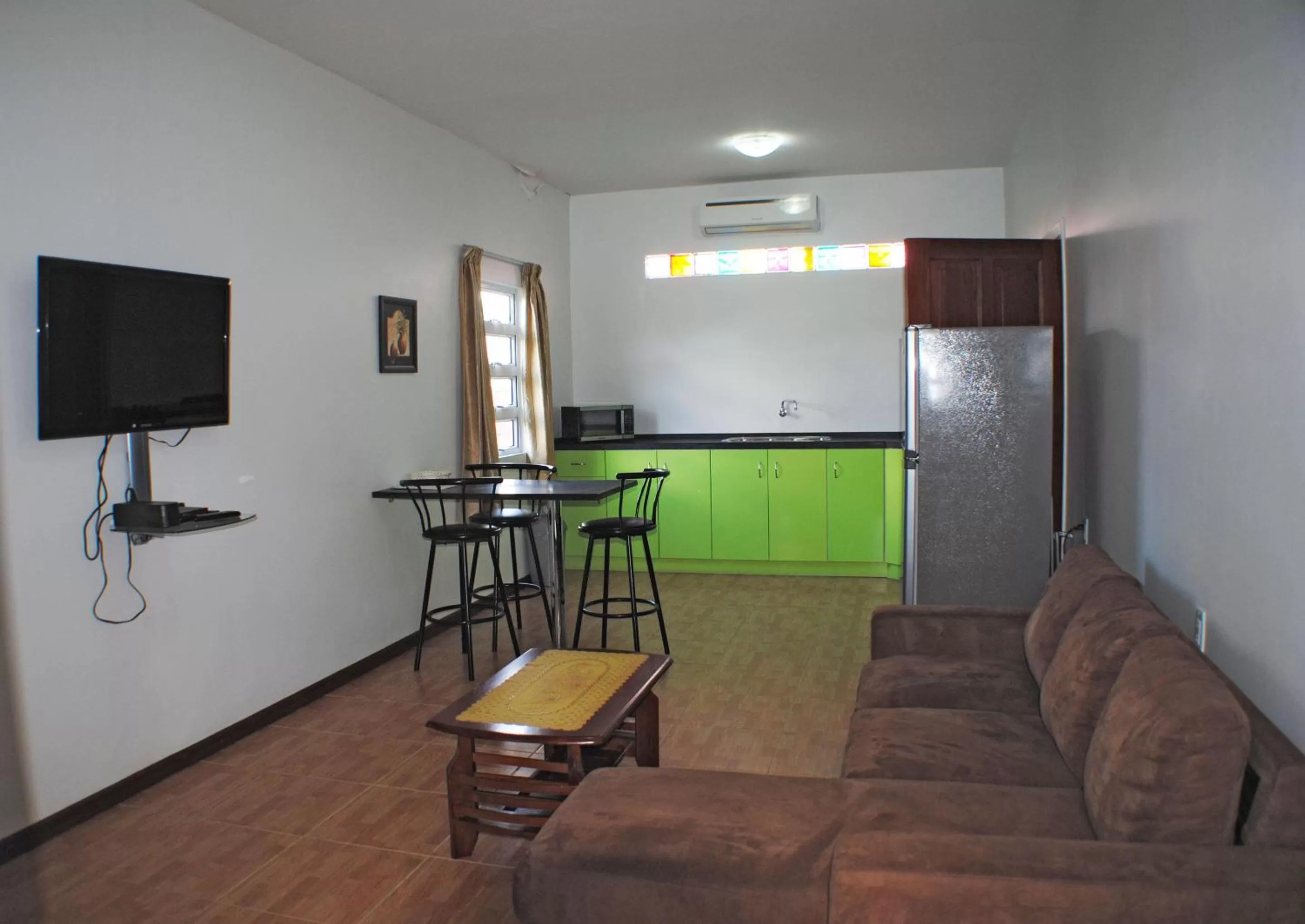 Kitchen or kitchenette, Seating Area in Joah Inn Appartementen