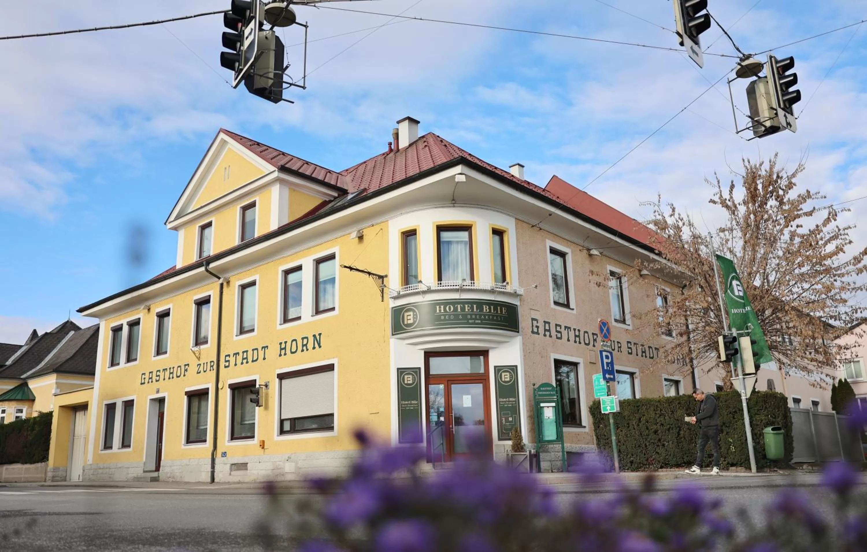 Property building in Hotel Blie, Bed & Breakfast, Self Check-in