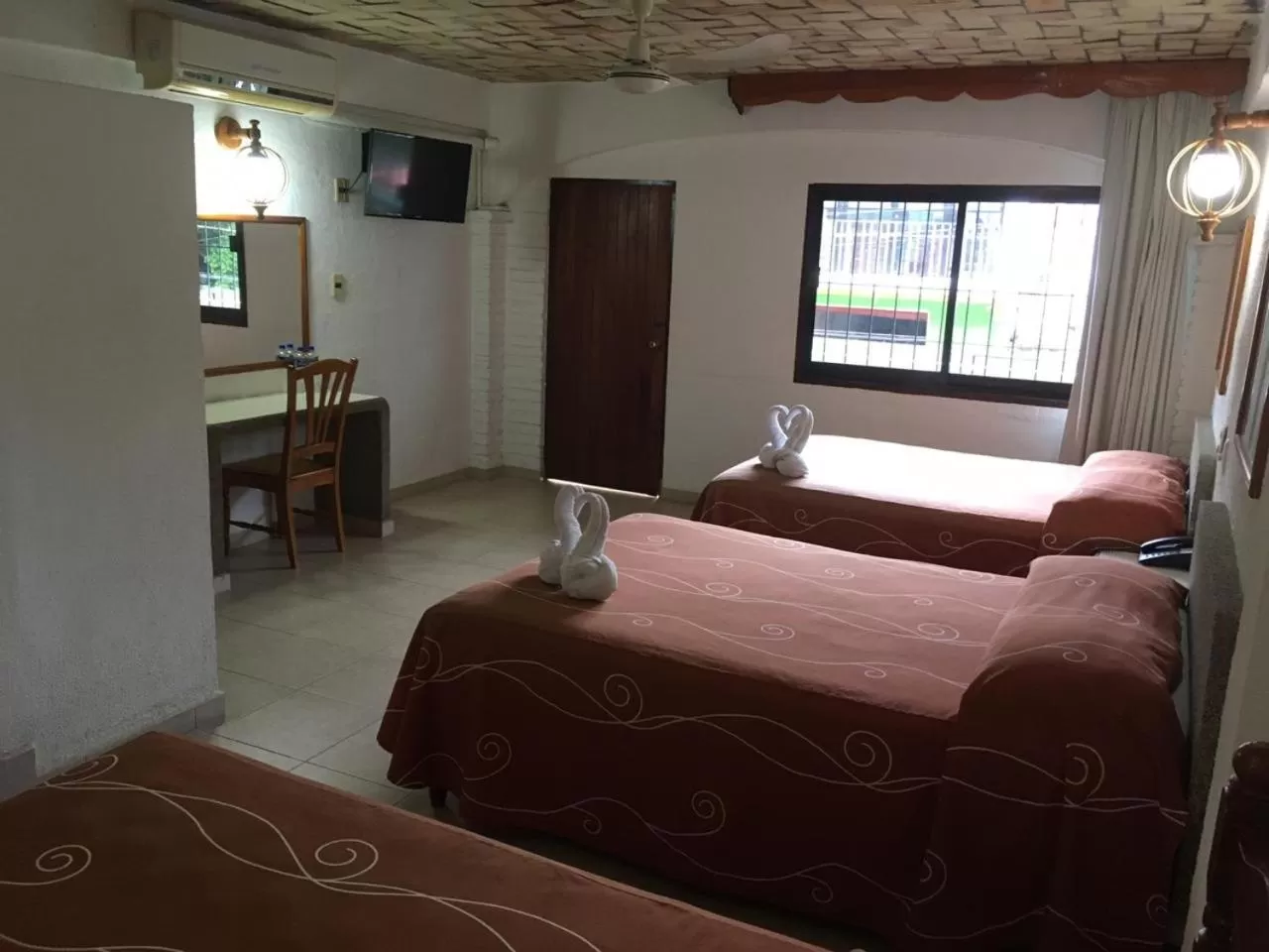 Bedroom, Bed in Arcos hotel